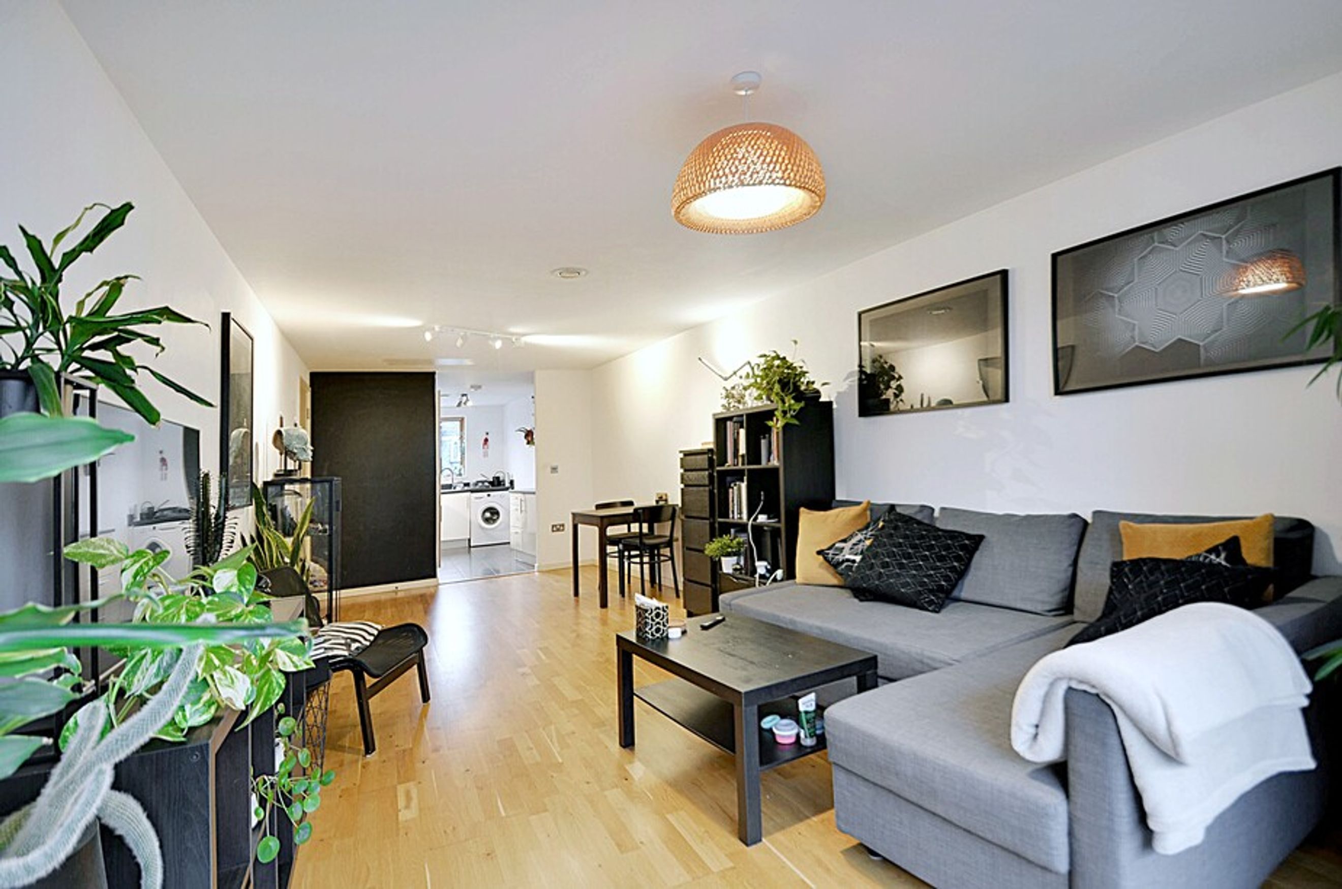 Property photo 2 of 26 for St James House, 52 Blackheath Hill