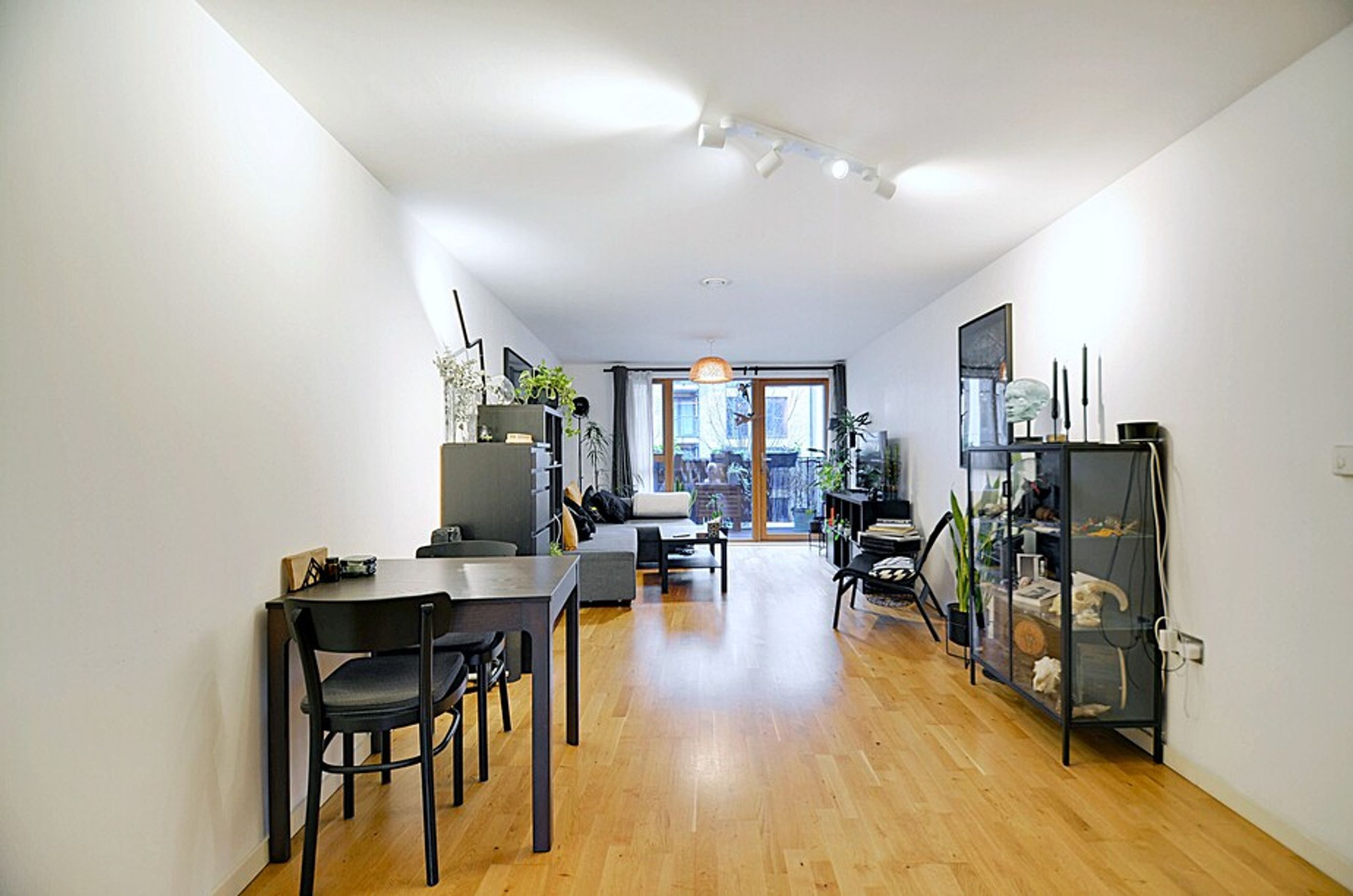 Property photo 4 of 26 for St James House, 52 Blackheath Hill