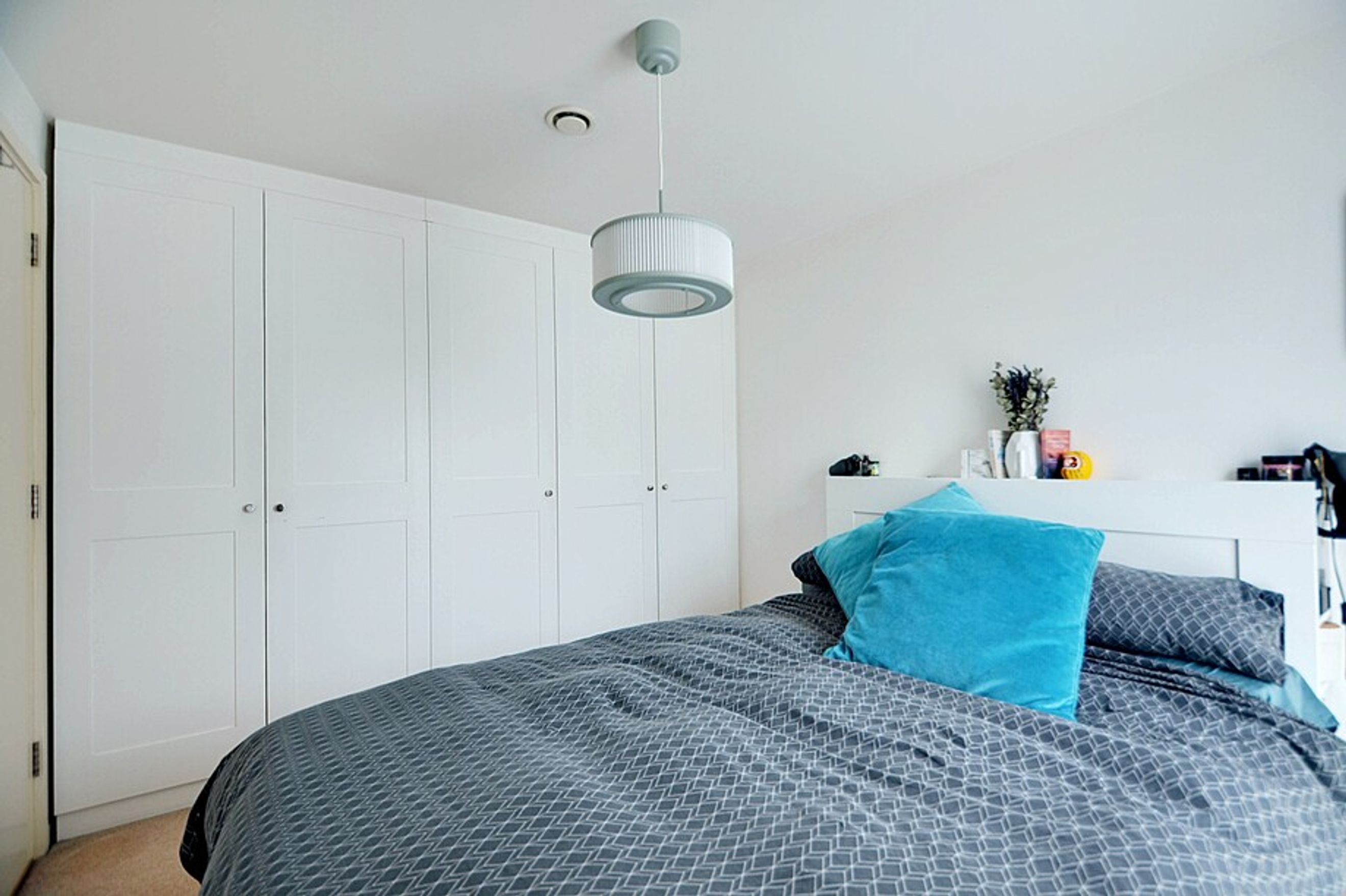 Property photo 11 of 26 for St James House, 52 Blackheath Hill