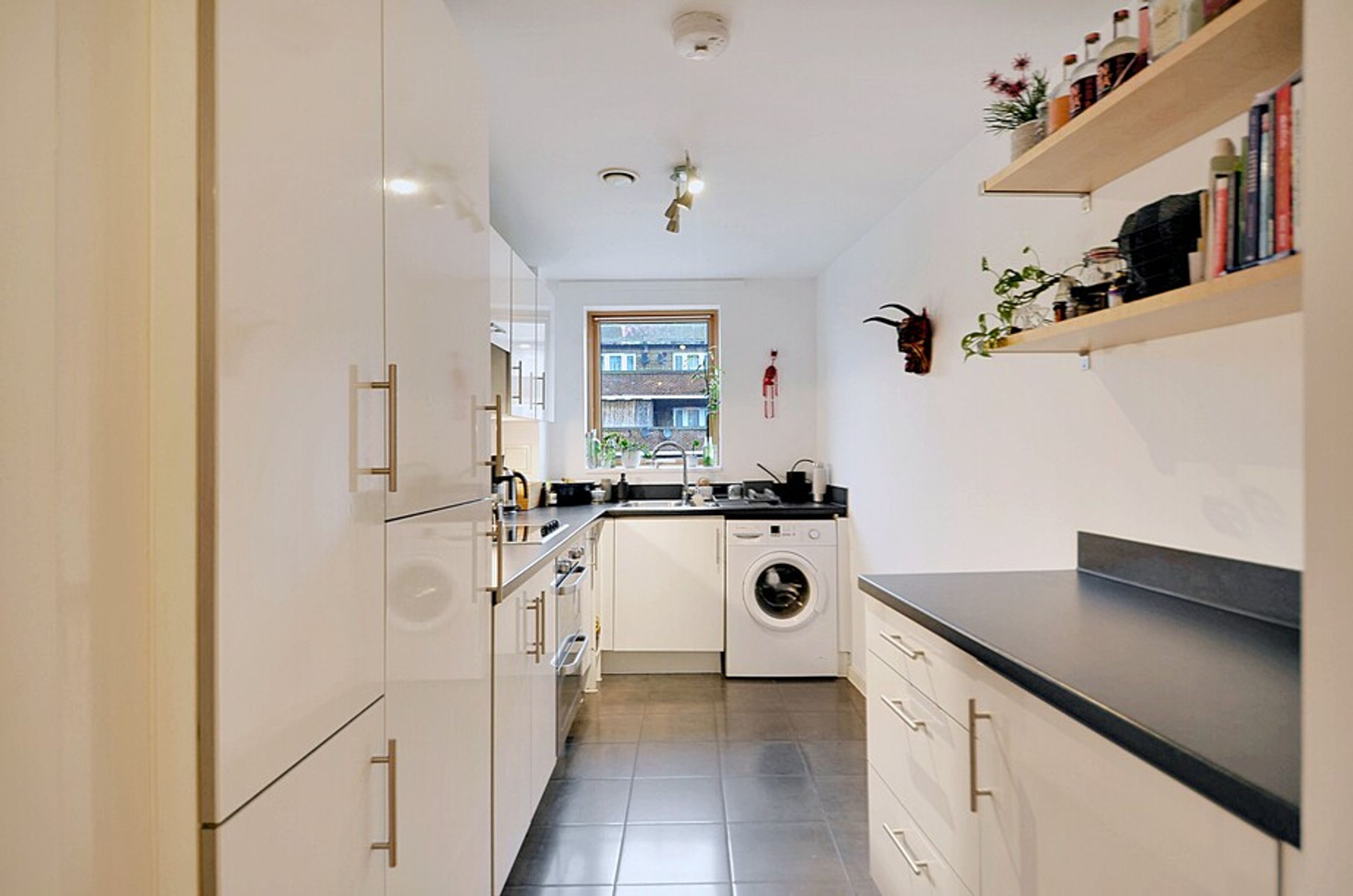 Property photo 9 of 26 for St James House, 52 Blackheath Hill