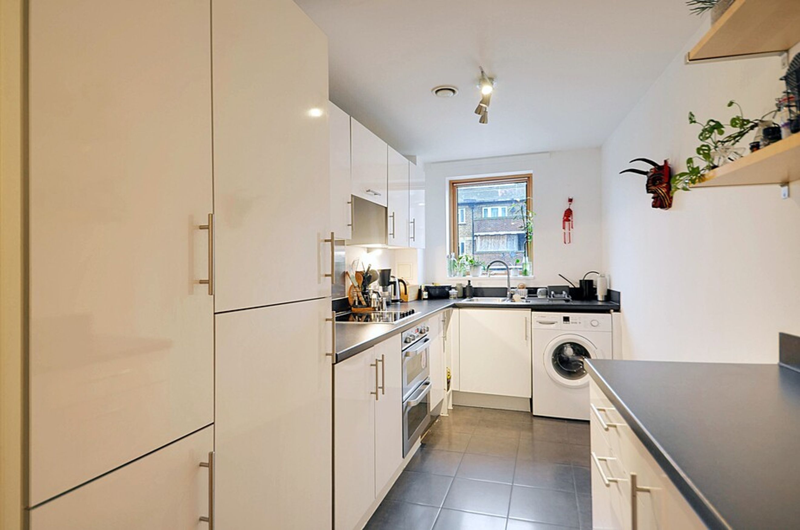 Property photo 8 of 26 for St James House, 52 Blackheath Hill