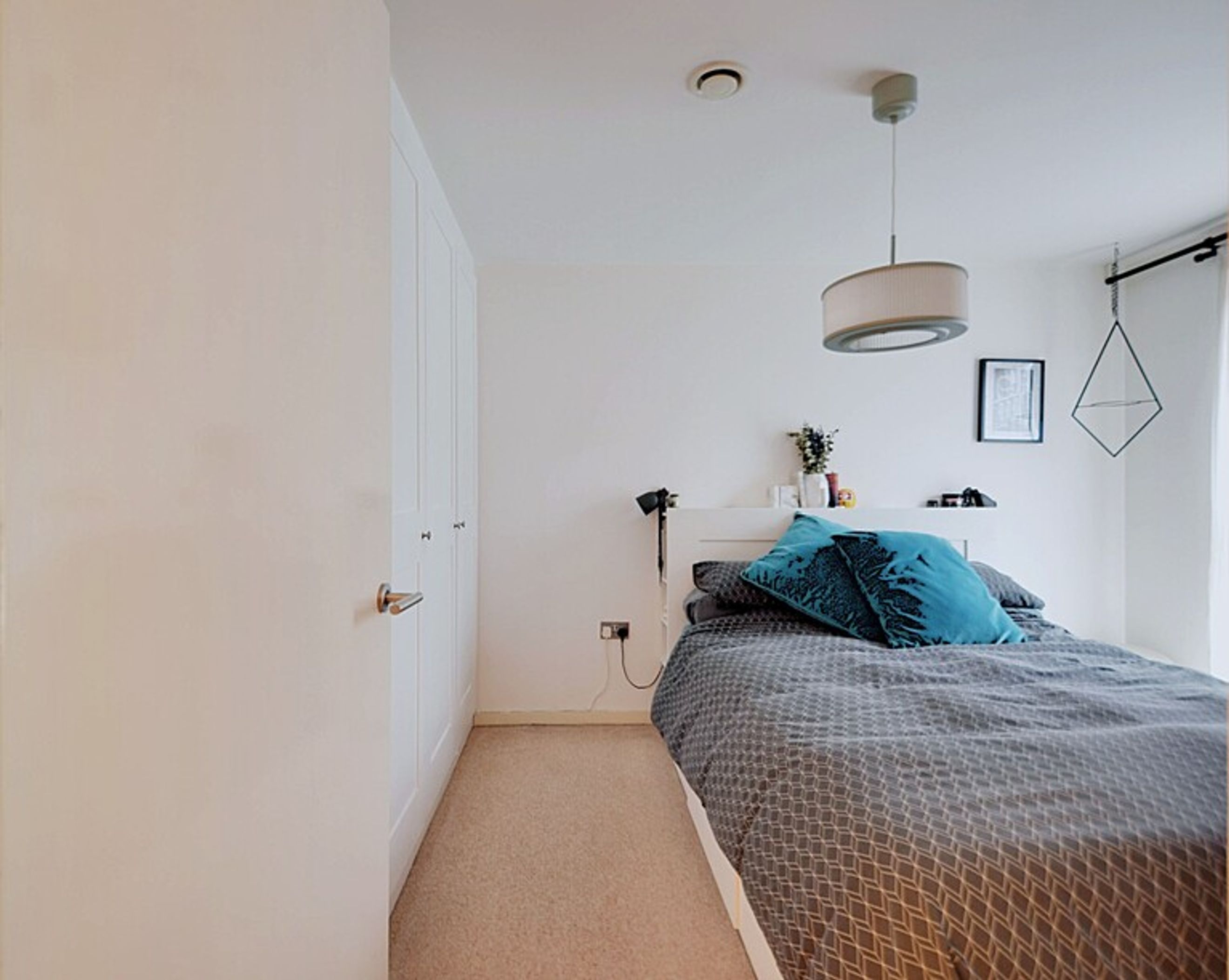 Property photo 13 of 26 for St James House, 52 Blackheath Hill