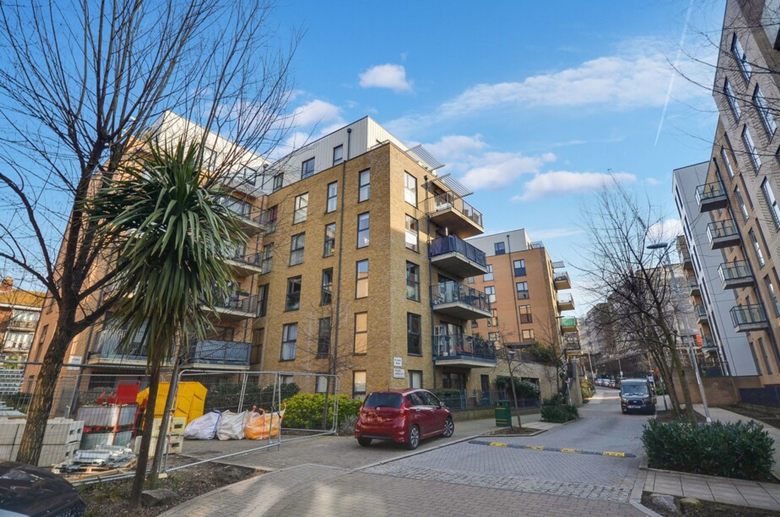 Property photo 26 of 26 for St James House, 52 Blackheath Hill