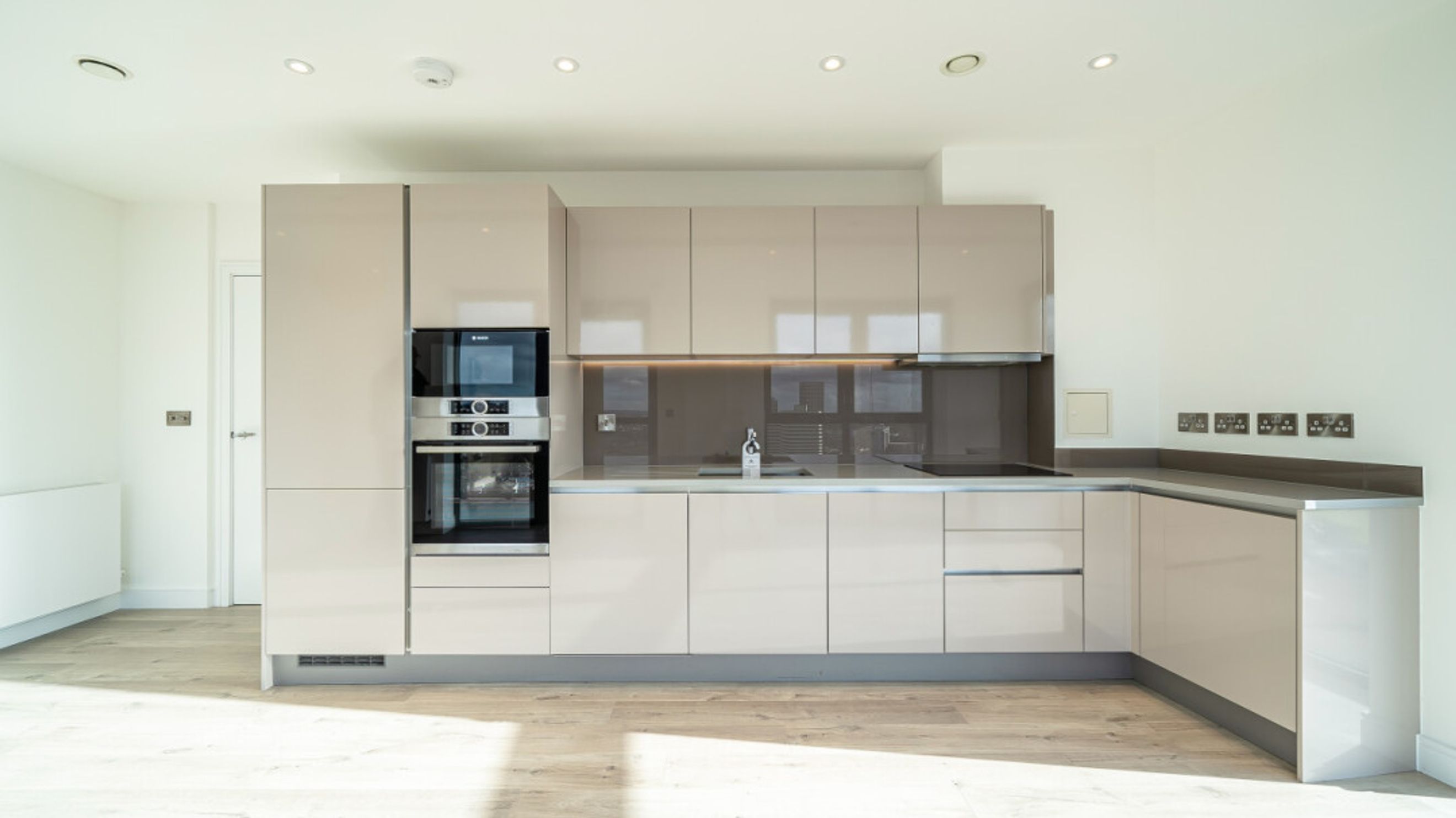 Property photo 4 of 18 for Williamson Heights, South Way, Wembley