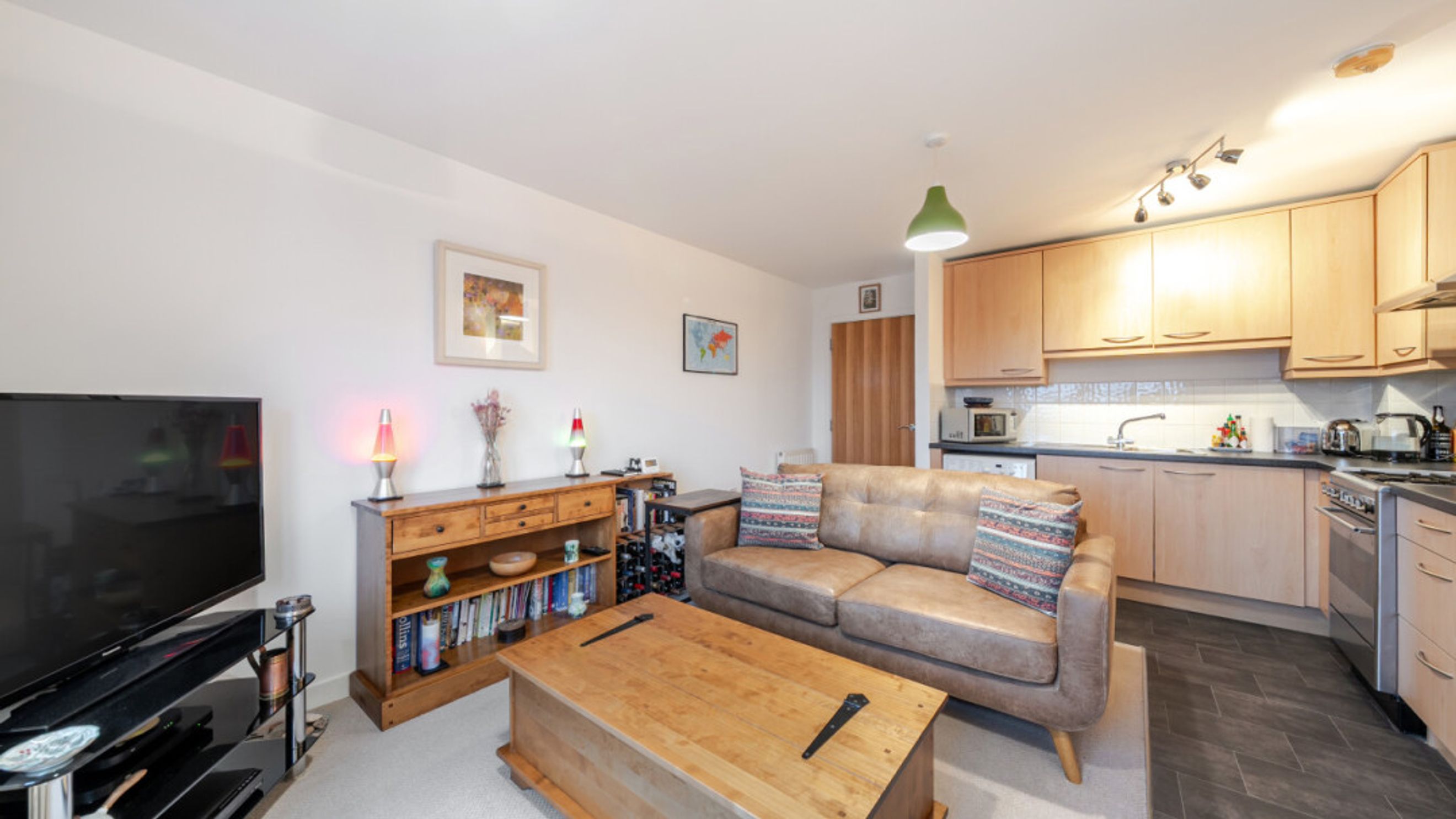 Property photo 6 of 30 for Hannay House, 23 Scott Avenue, Putney,  