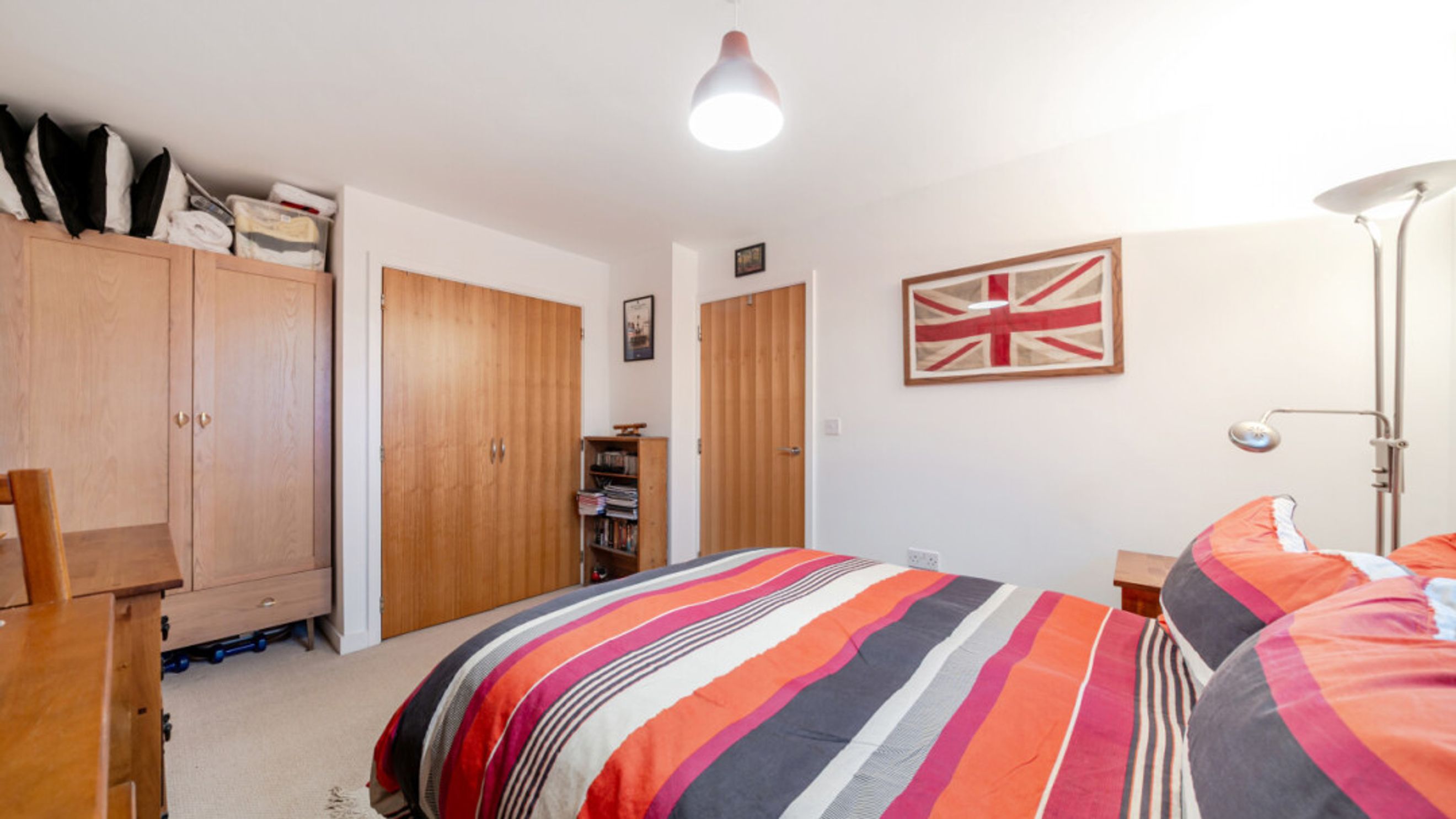 Property photo 11 of 30 for Hannay House, 23 Scott Avenue, Putney,  
