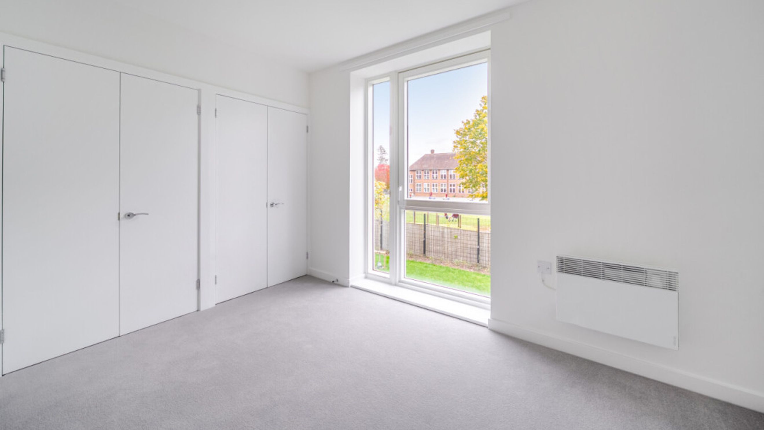 Property photo 8 of 12 for 17 Harlequin Road, Teddington, Teddington