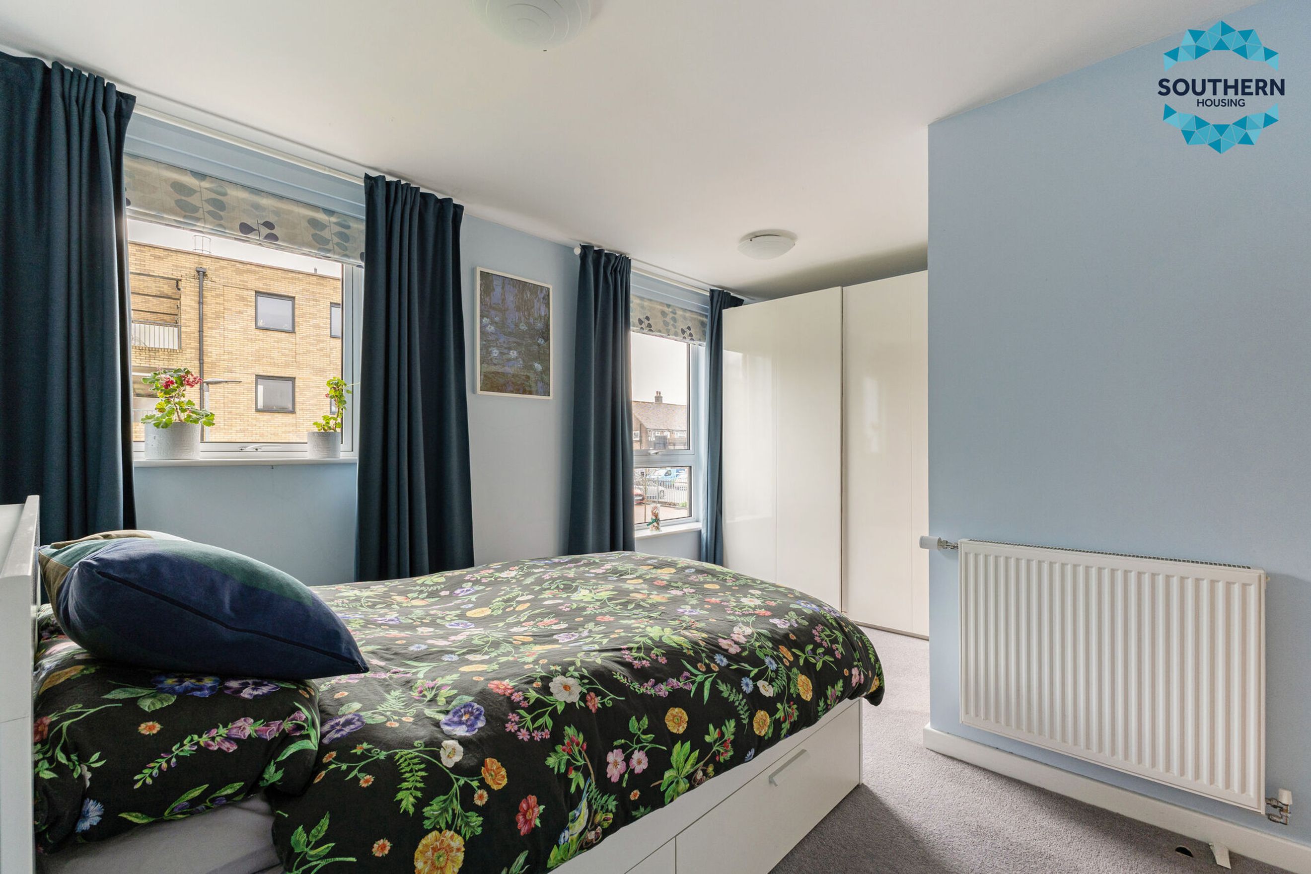 Property photo 13 of 22 for 367 Limpsfield Road