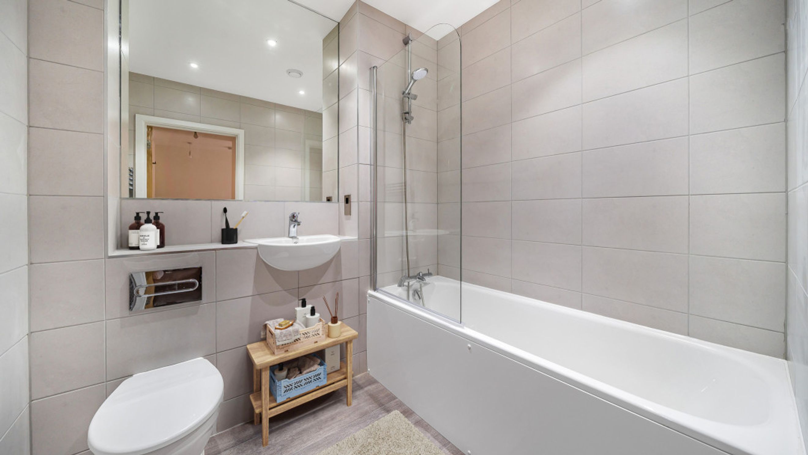 Property photo 5 of 7 for Buckingham Avenue, Perivale, Perivale