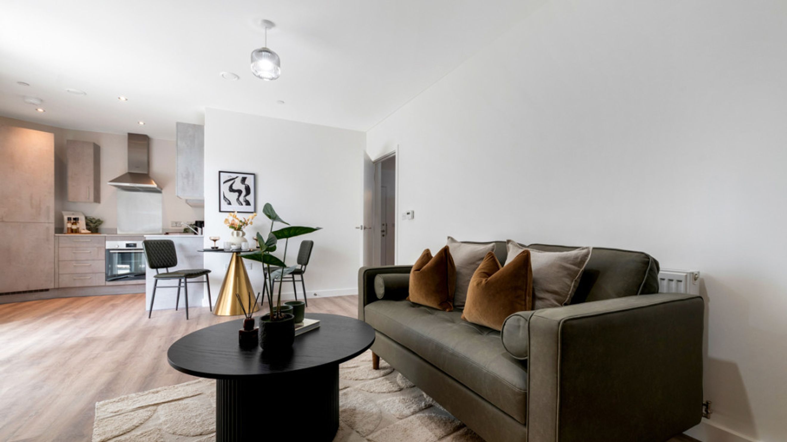 Property photo 5 of 9 for 2 Pett Street