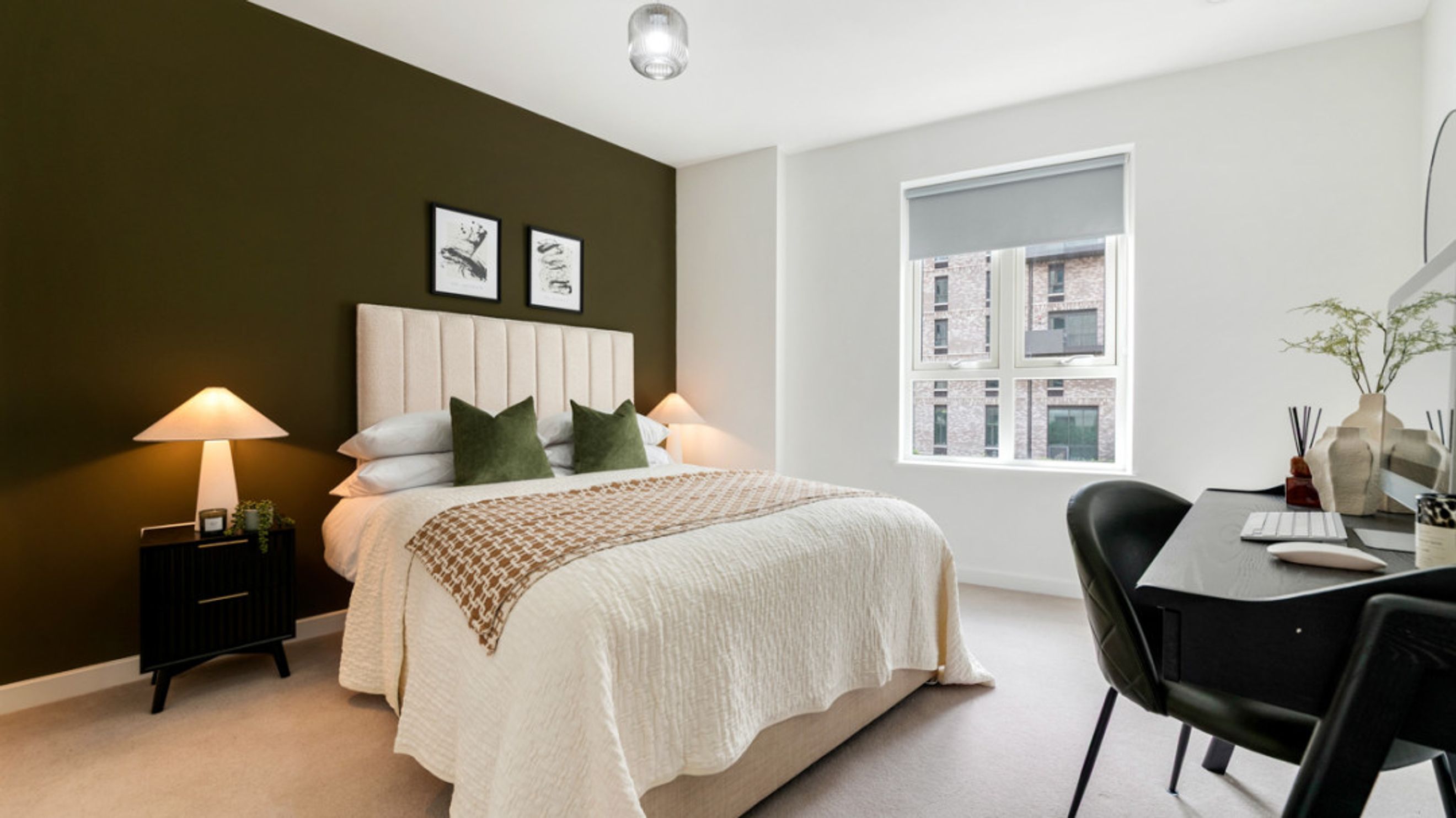 Property photo 6 of 9 for 2 Pett Street