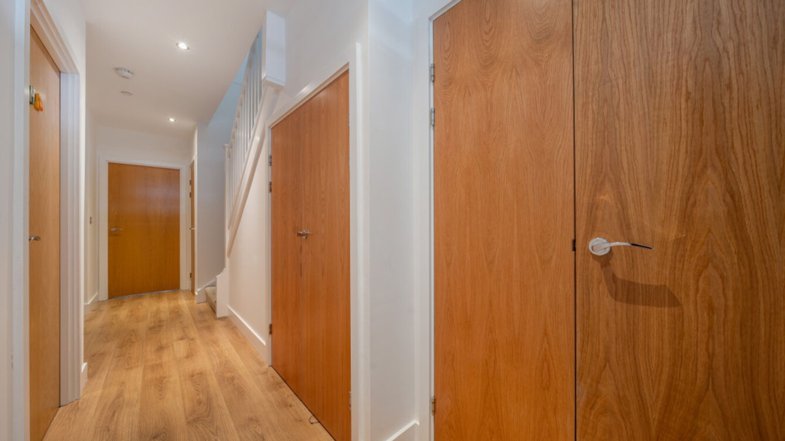 Property photo 4 of 41 for Norfolk Apartments,  