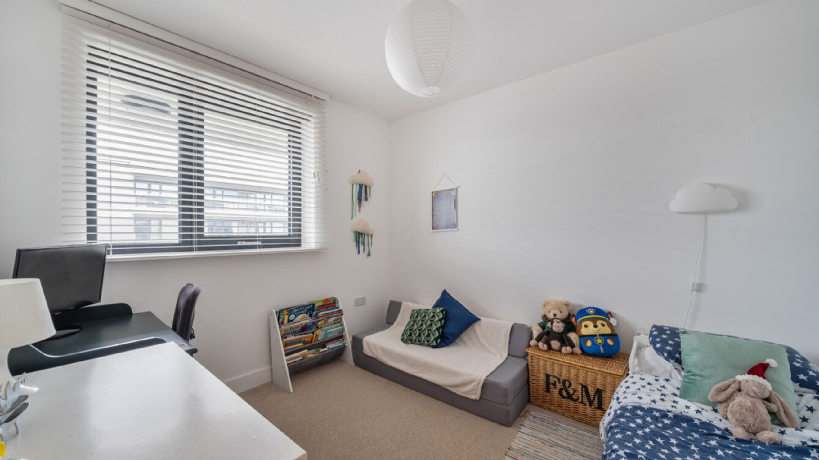 Property photo 15 of 41 for Norfolk Apartments,  