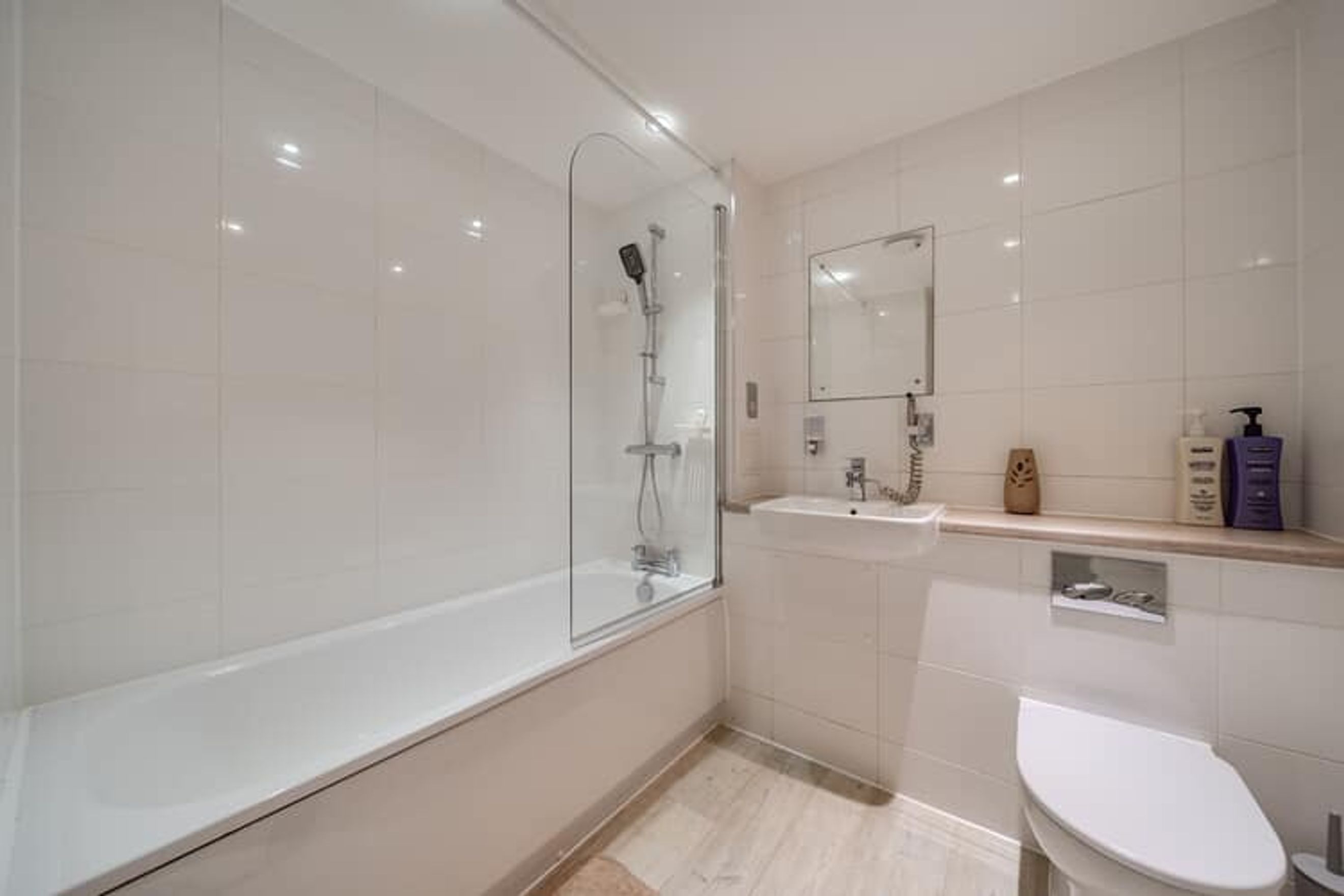 Property photo 13 of 20 for Trevor Roper Close, Ilford