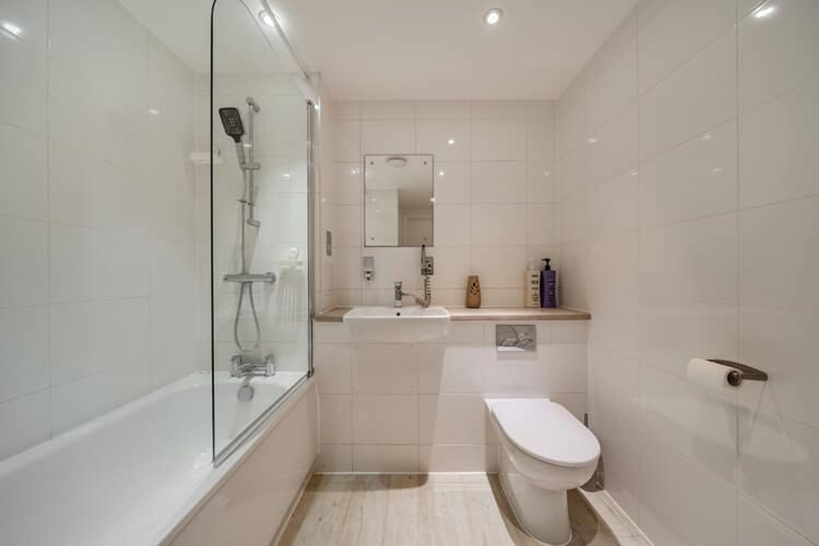 Property photo 14 of 20 for Trevor Roper Close, Ilford