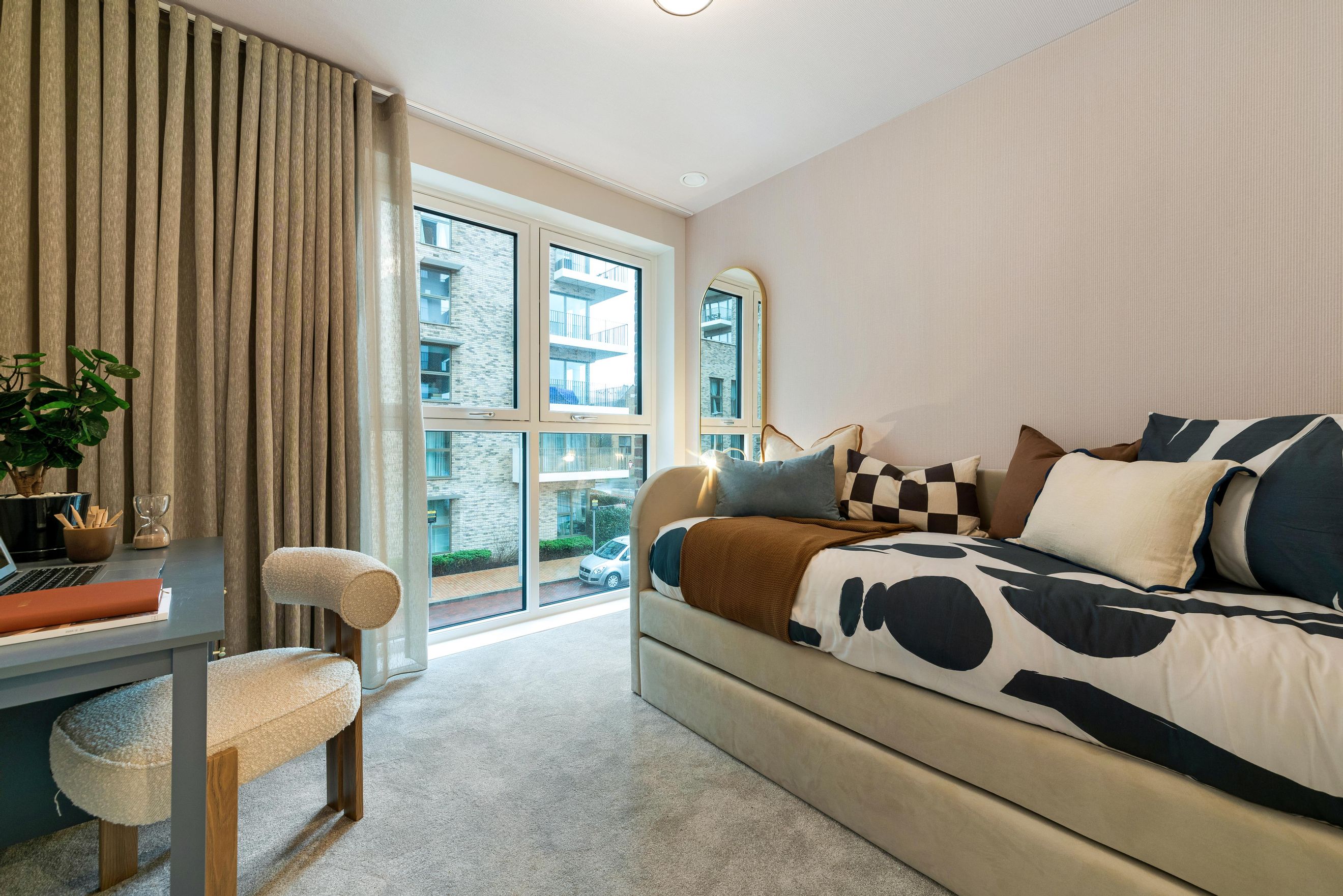 Property photo 5 of 12 for Mundell House, Banks Road