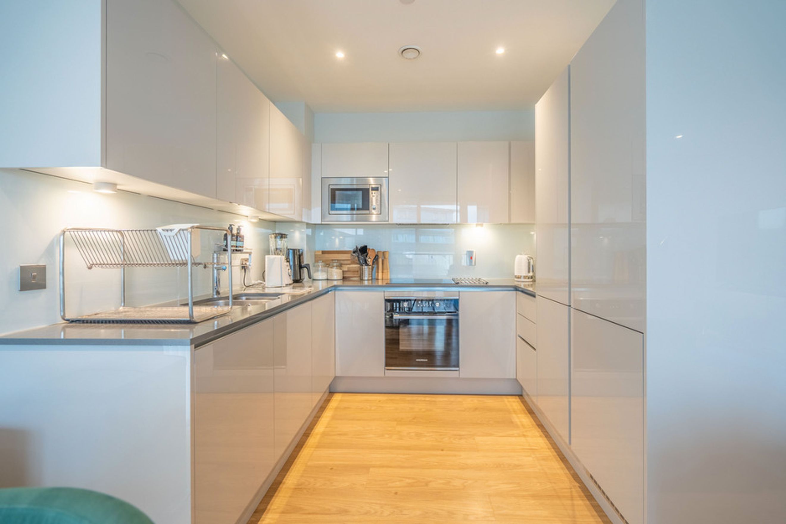 Property photo 7 of 18 for Bushane Court, Greyhound Parade