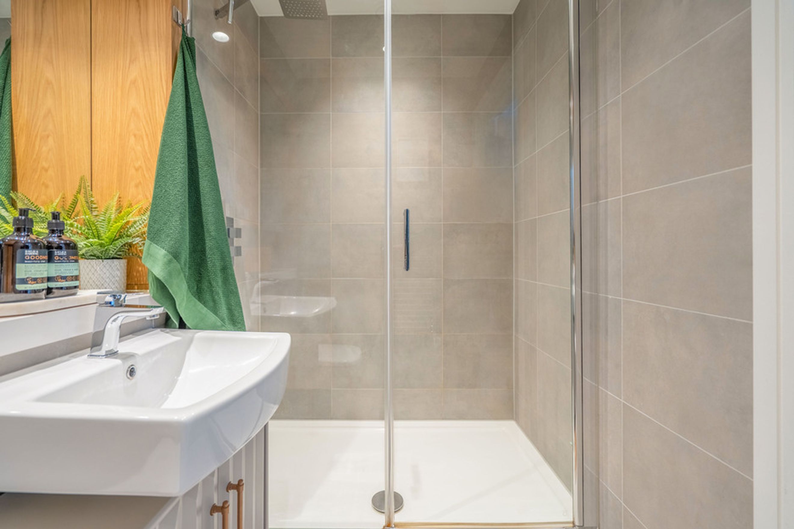 Property photo 14 of 18 for Bushane Court, Greyhound Parade