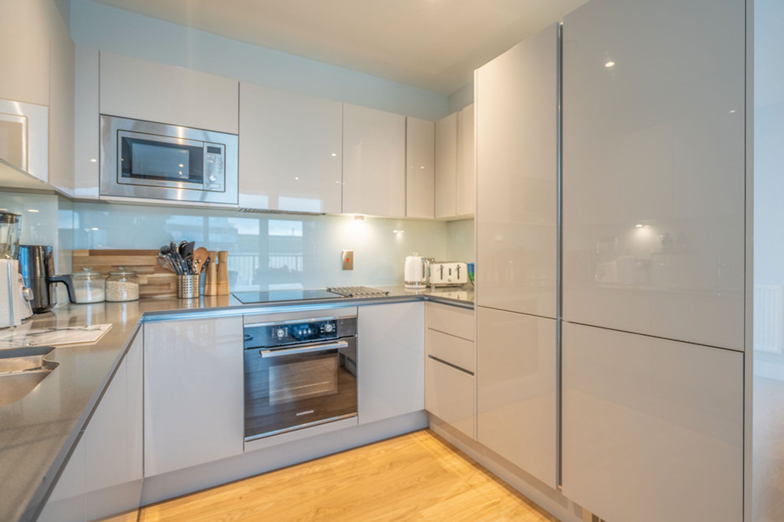 Property photo 8 of 18 for Bushane Court, Greyhound Parade