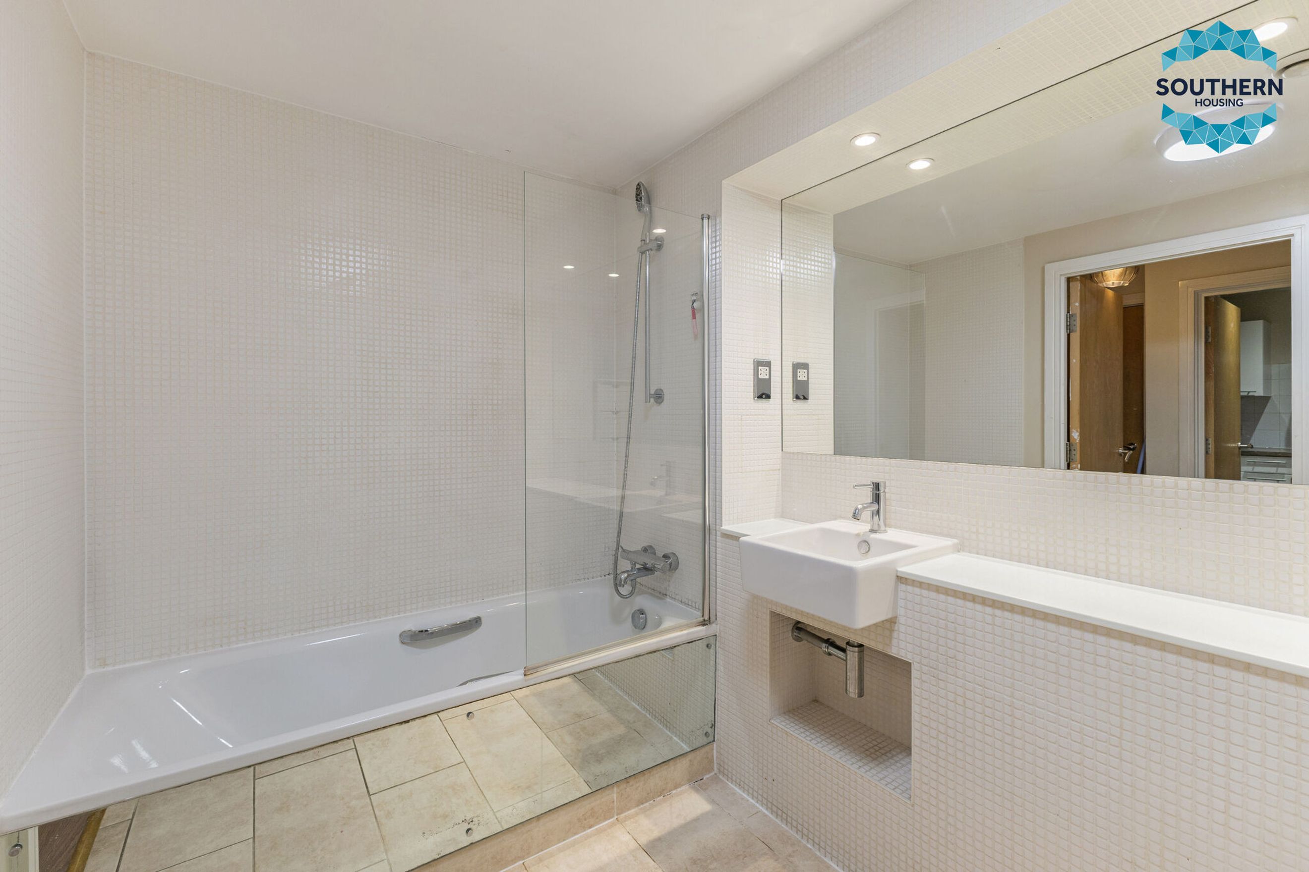 Property photo 11 of 12 for 12 Norfolk House, 9 Brookmill Road