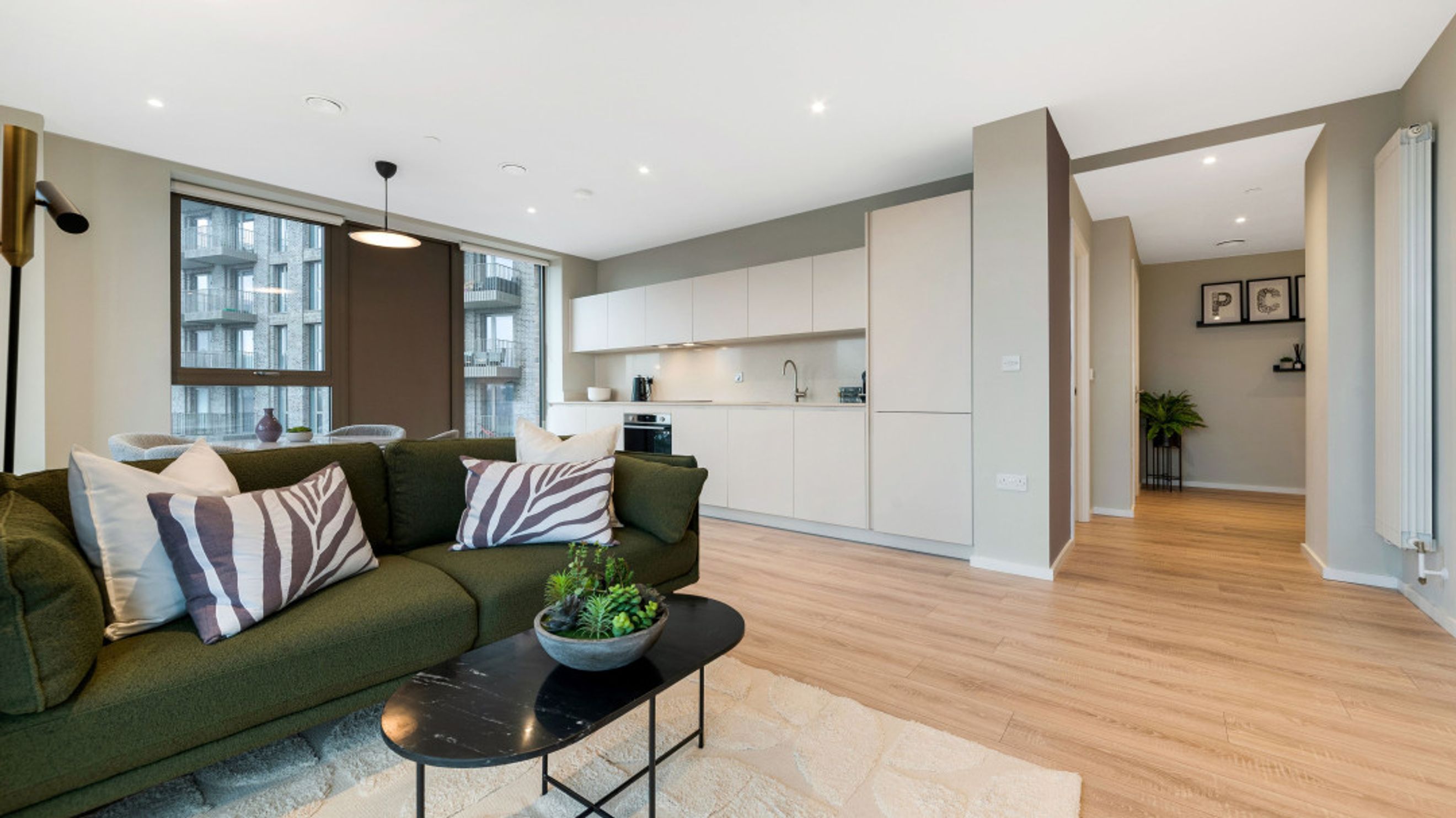 Property photo 10 of 22 for 5 Railway Walk, Wandsworth