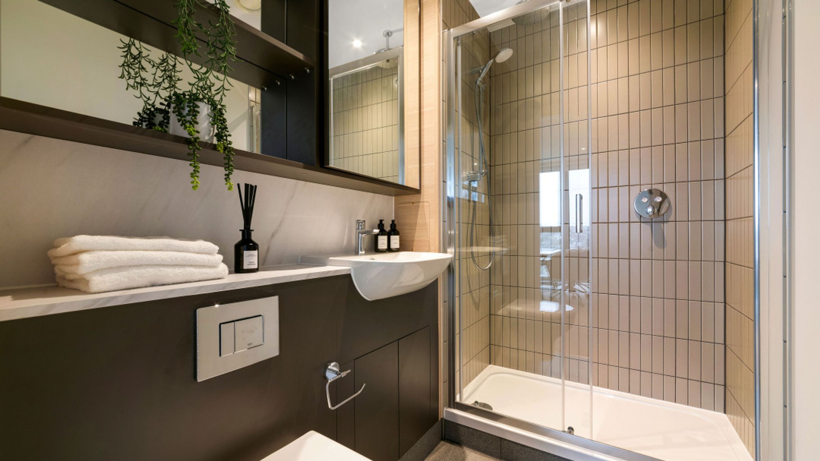 Property photo 18 of 22 for 5 Railway Walk, Wandsworth