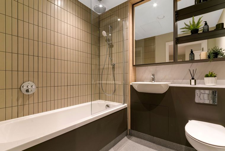 Property photo 5 of 5 for 5 Railway Walk