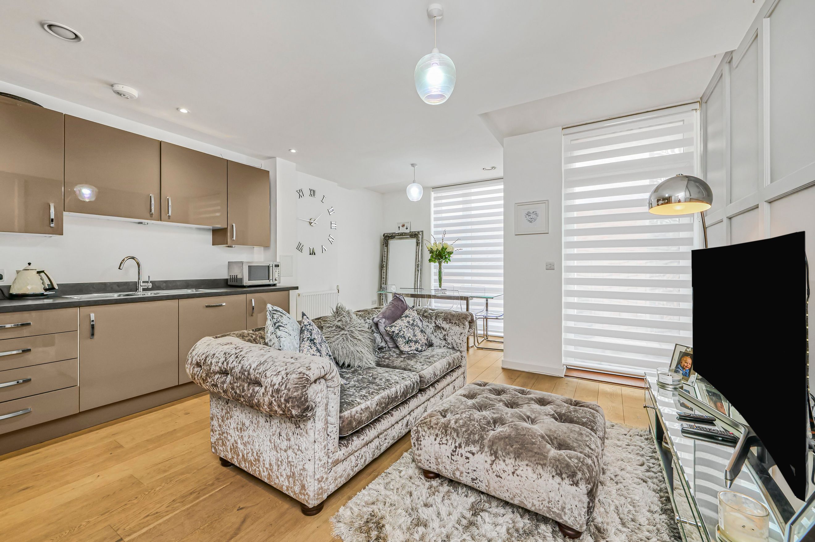 Property photo 1 of 14 for Amelia Street, London