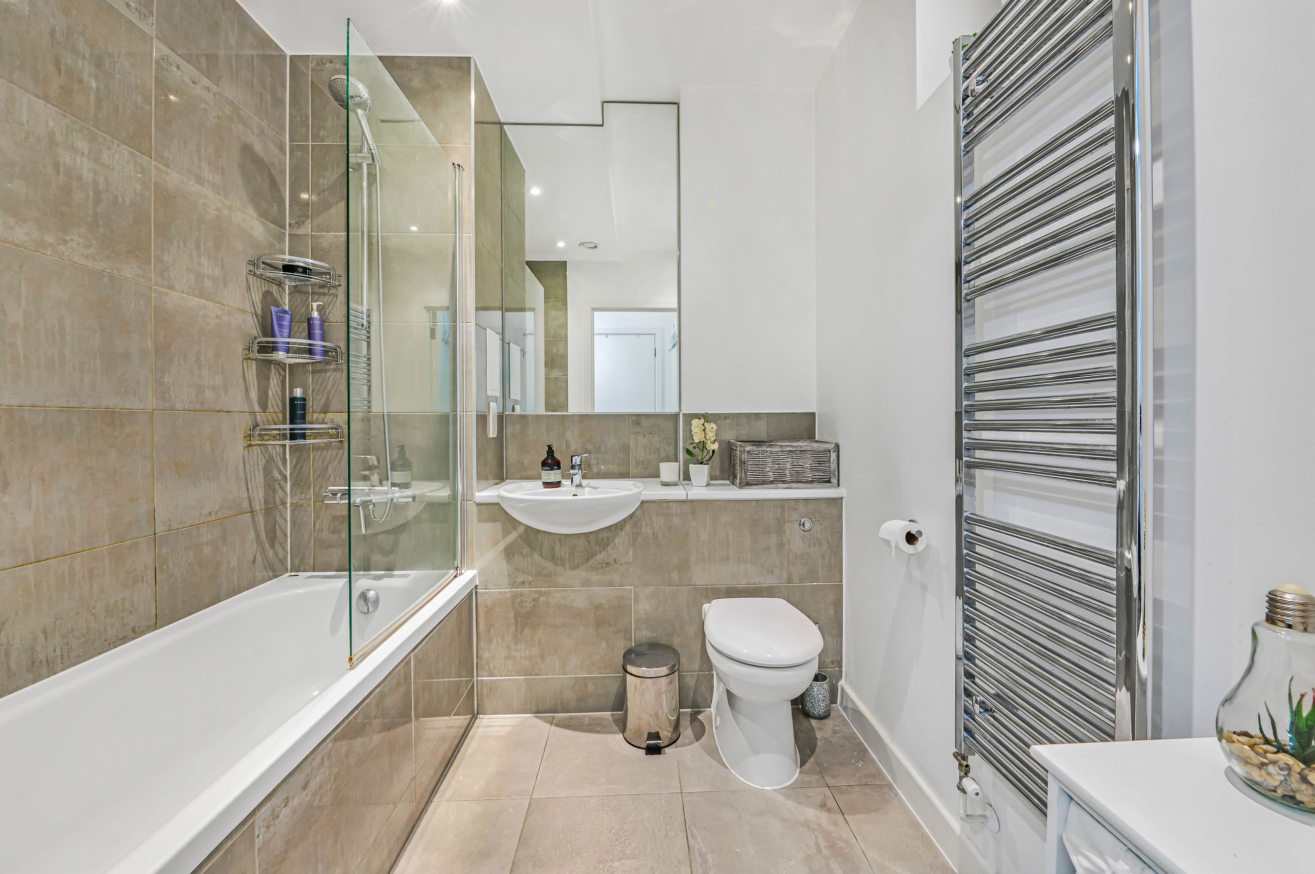 Property photo 9 of 14 for Amelia Street, London