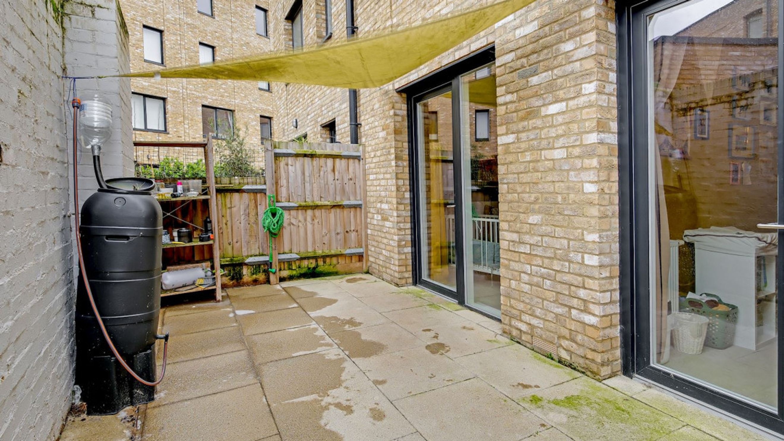 Property photo 10 of 14 for Westferry Rd, London,  