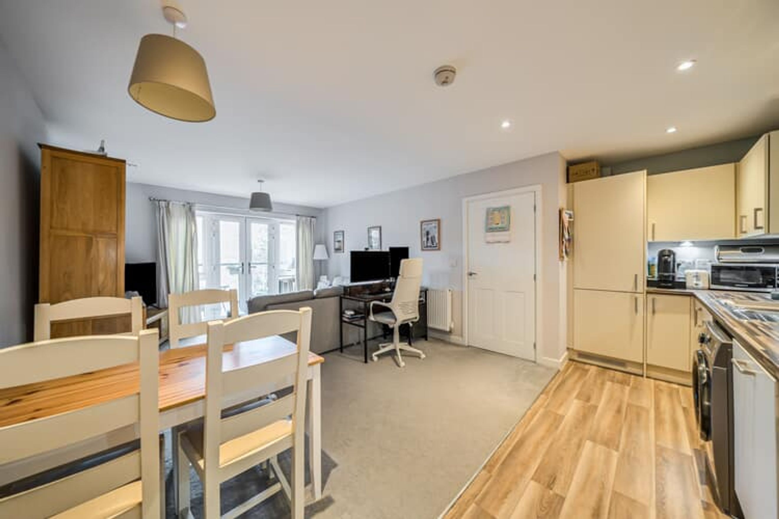 Property photo 3 of 15 for Chenille Court, Hackbridge Road