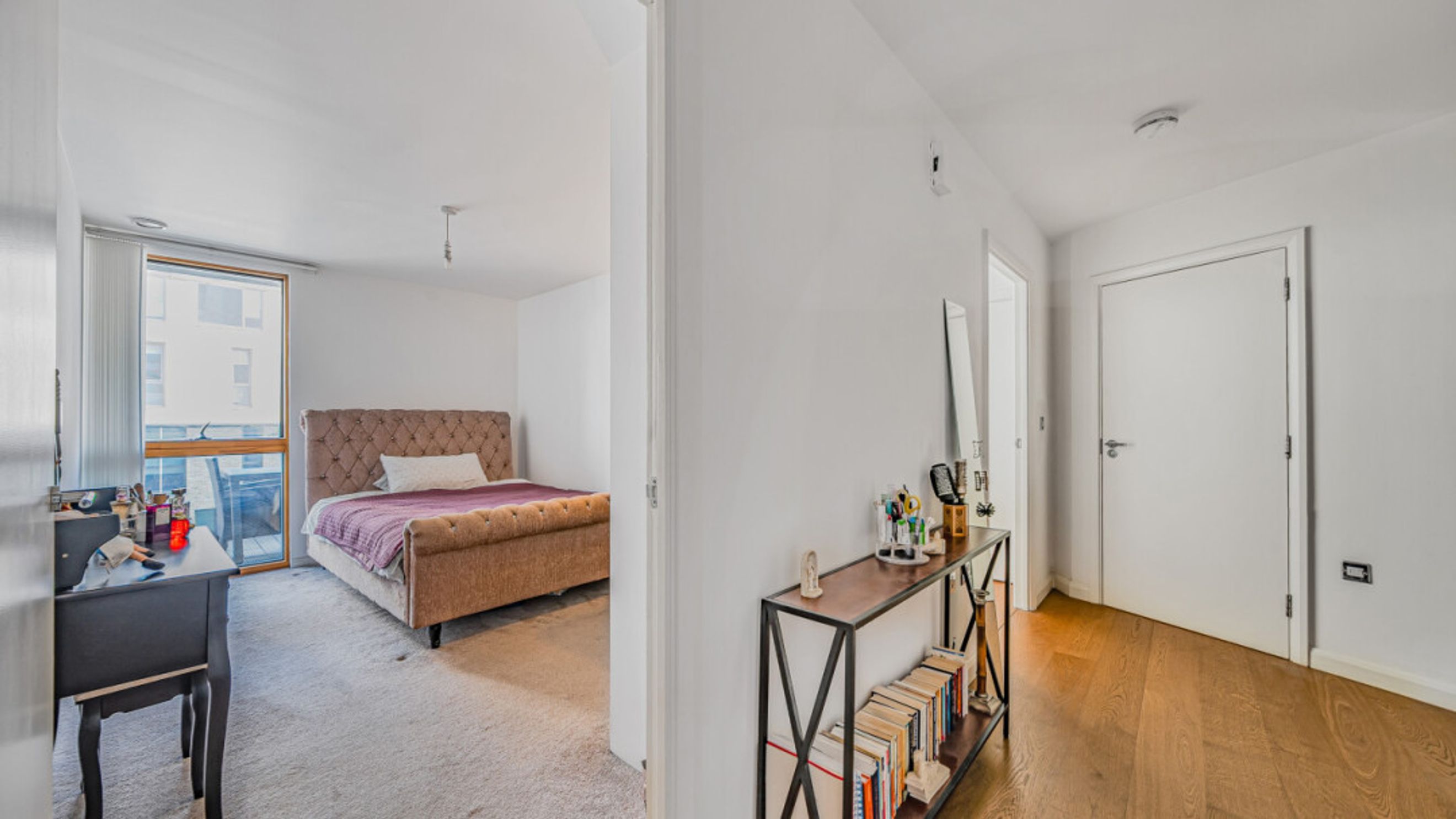 Property photo 11 of 32 for Franklin House,  