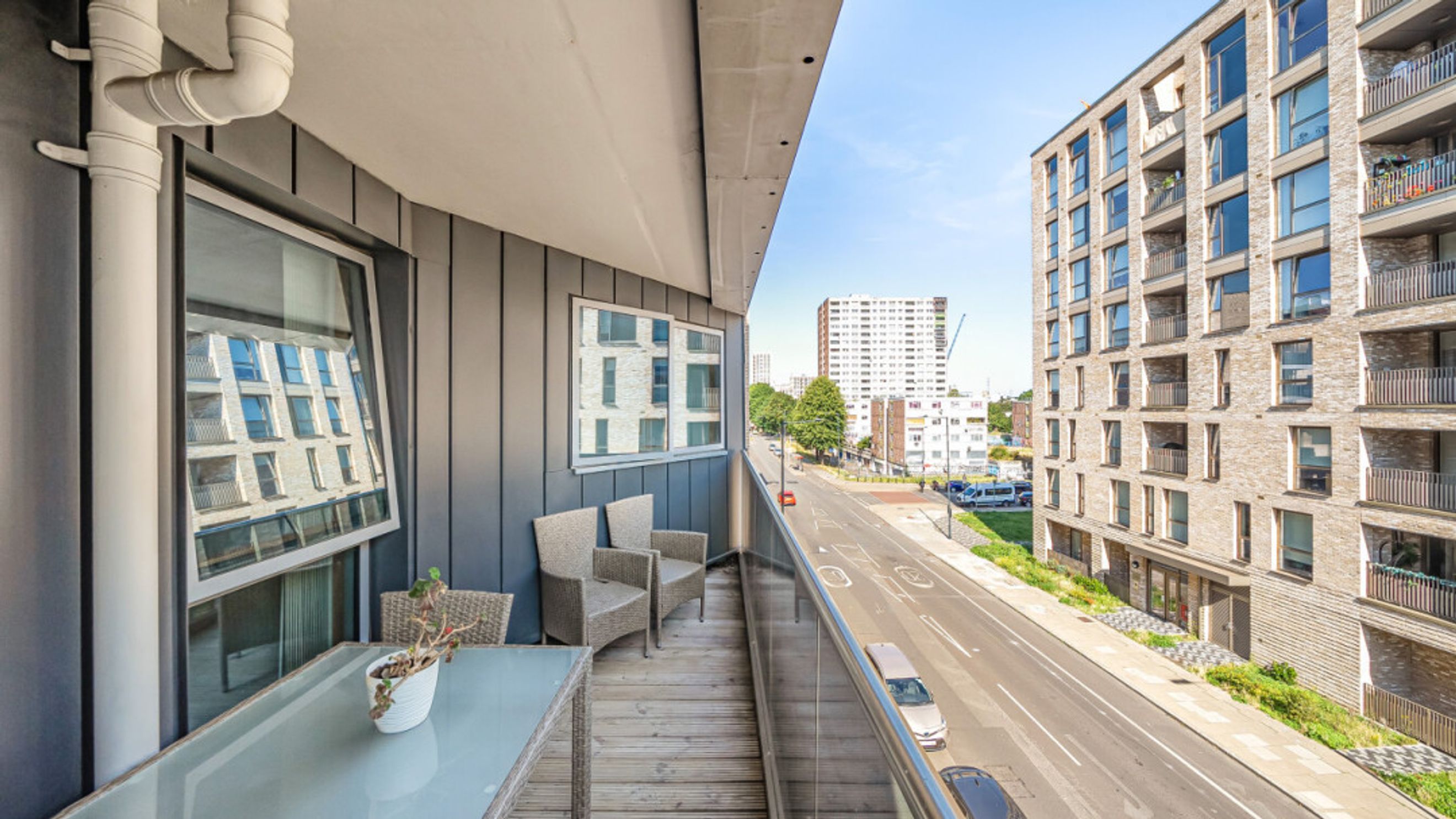 Property photo 5 of 32 for Franklin House,  