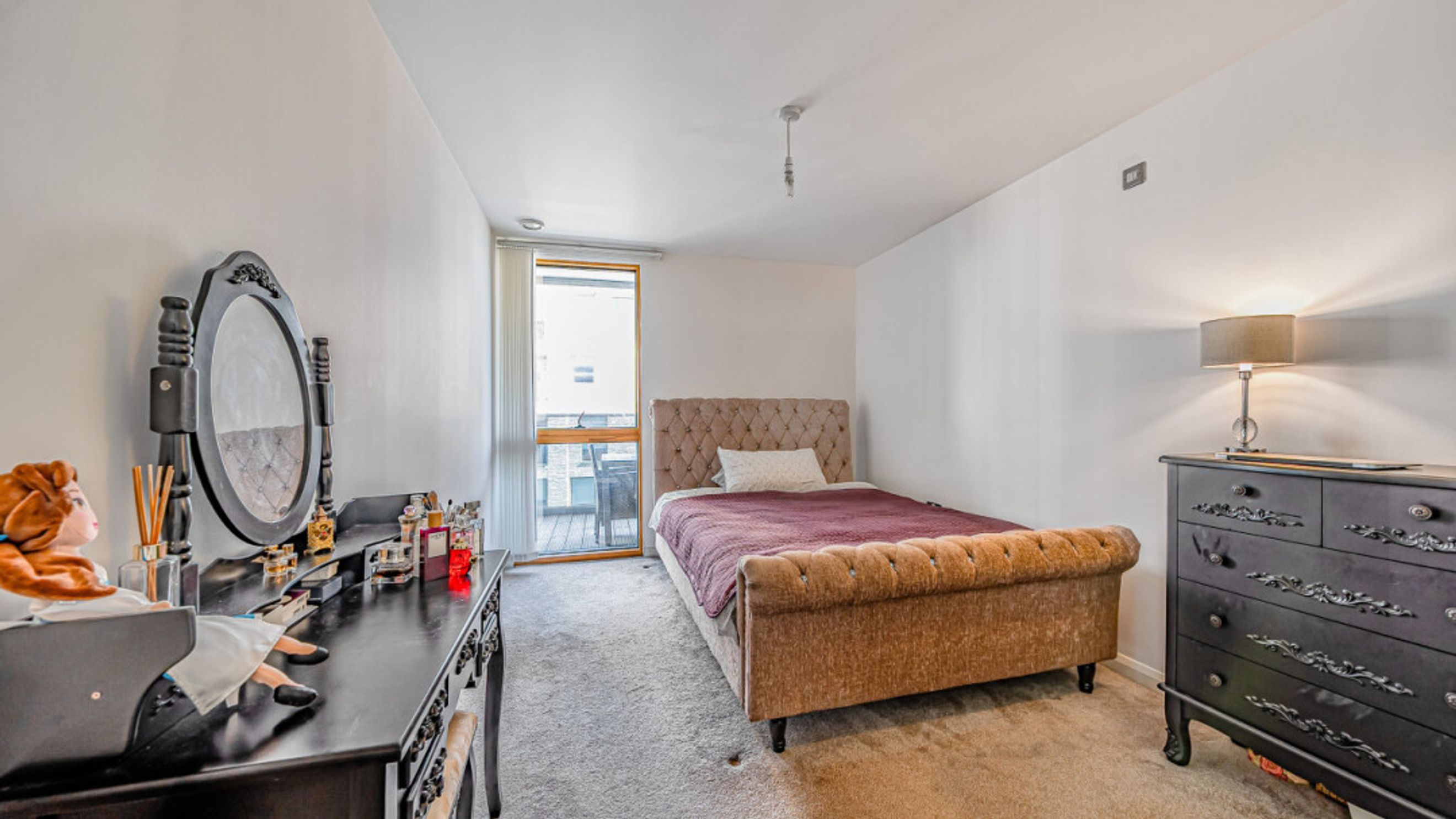 Property photo 14 of 32 for Franklin House,  