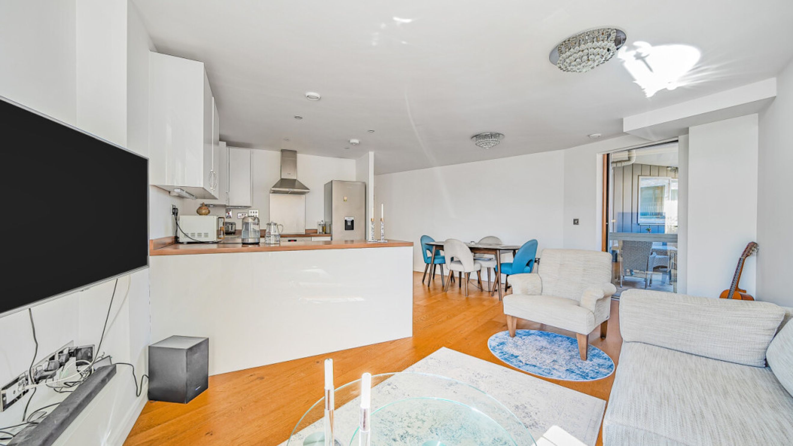 Property photo 24 of 32 for Franklin House,  