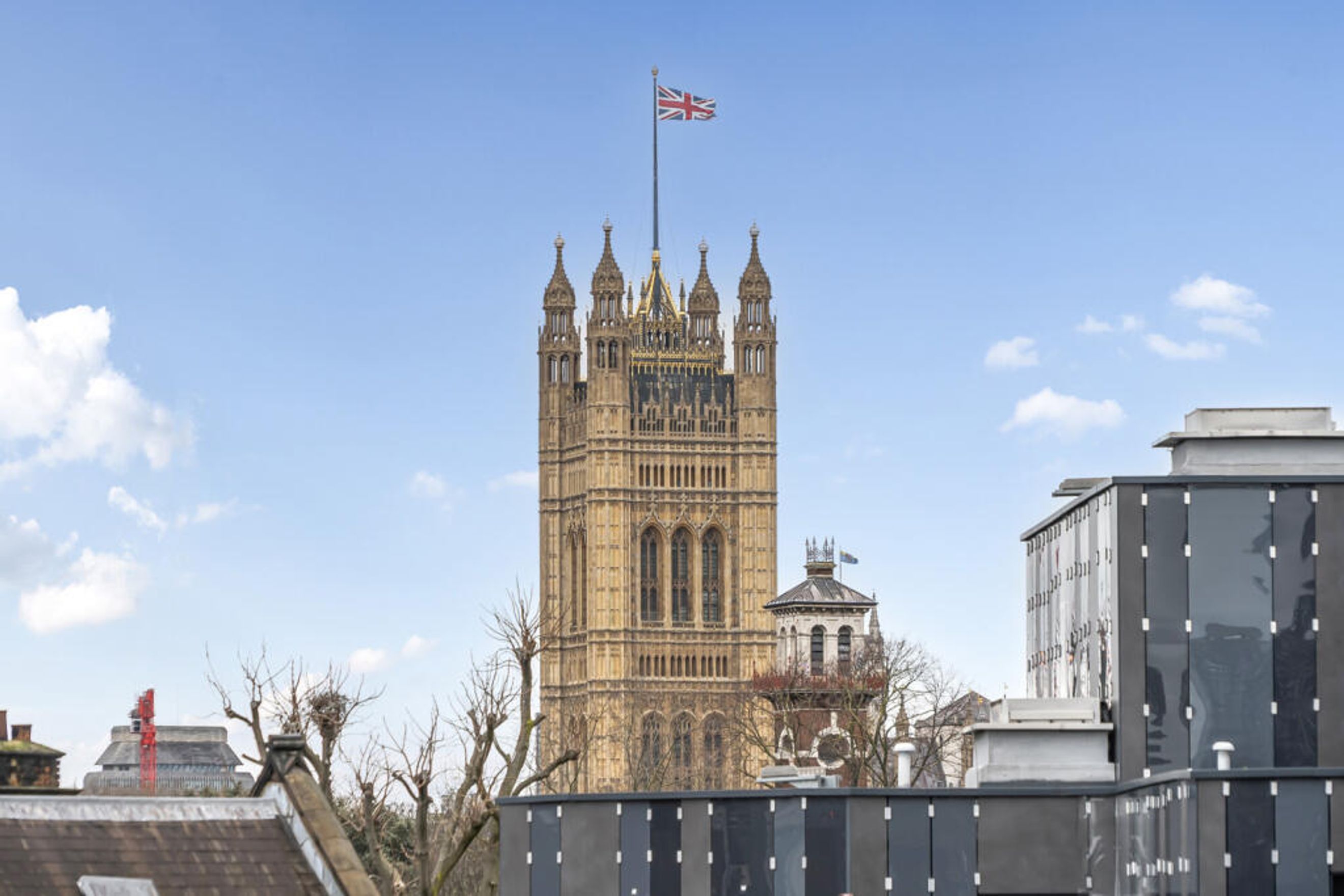 Property photo 14 of 16 for 6 Sail Street