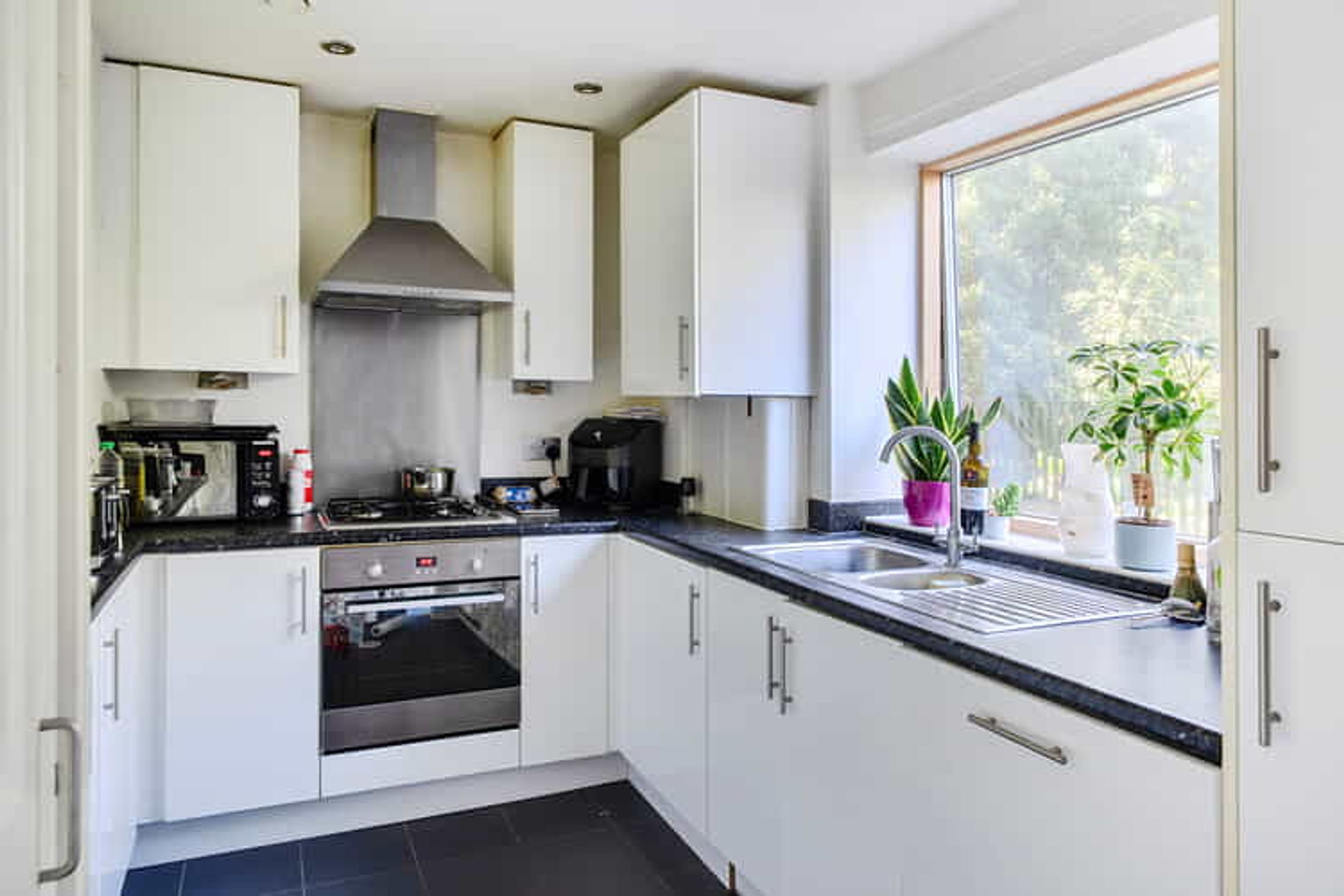 Property photo 5 of 12 for Pearmain House, Apple Grove