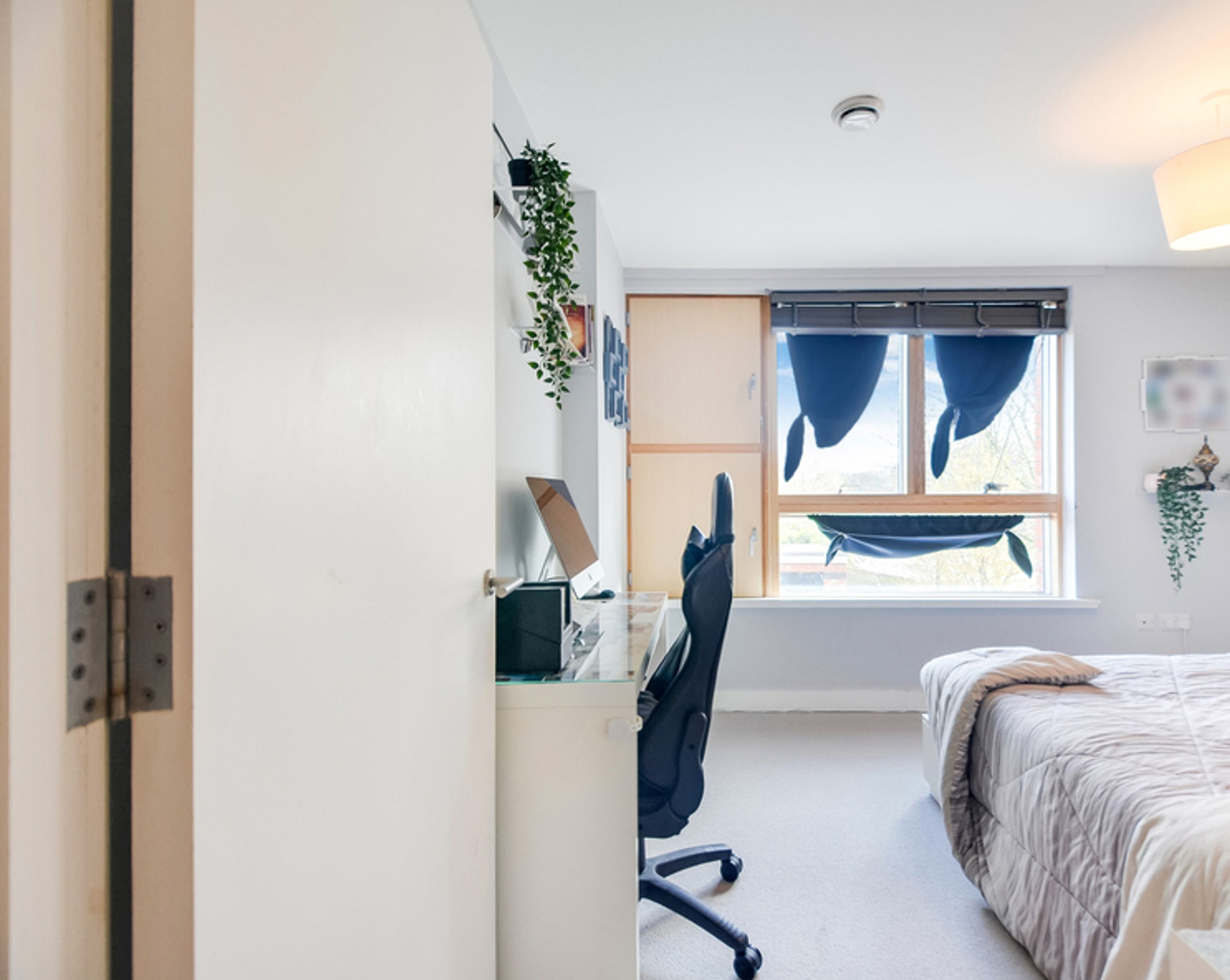 Property photo 12 of 27 for Galingale Court, Thames Reach