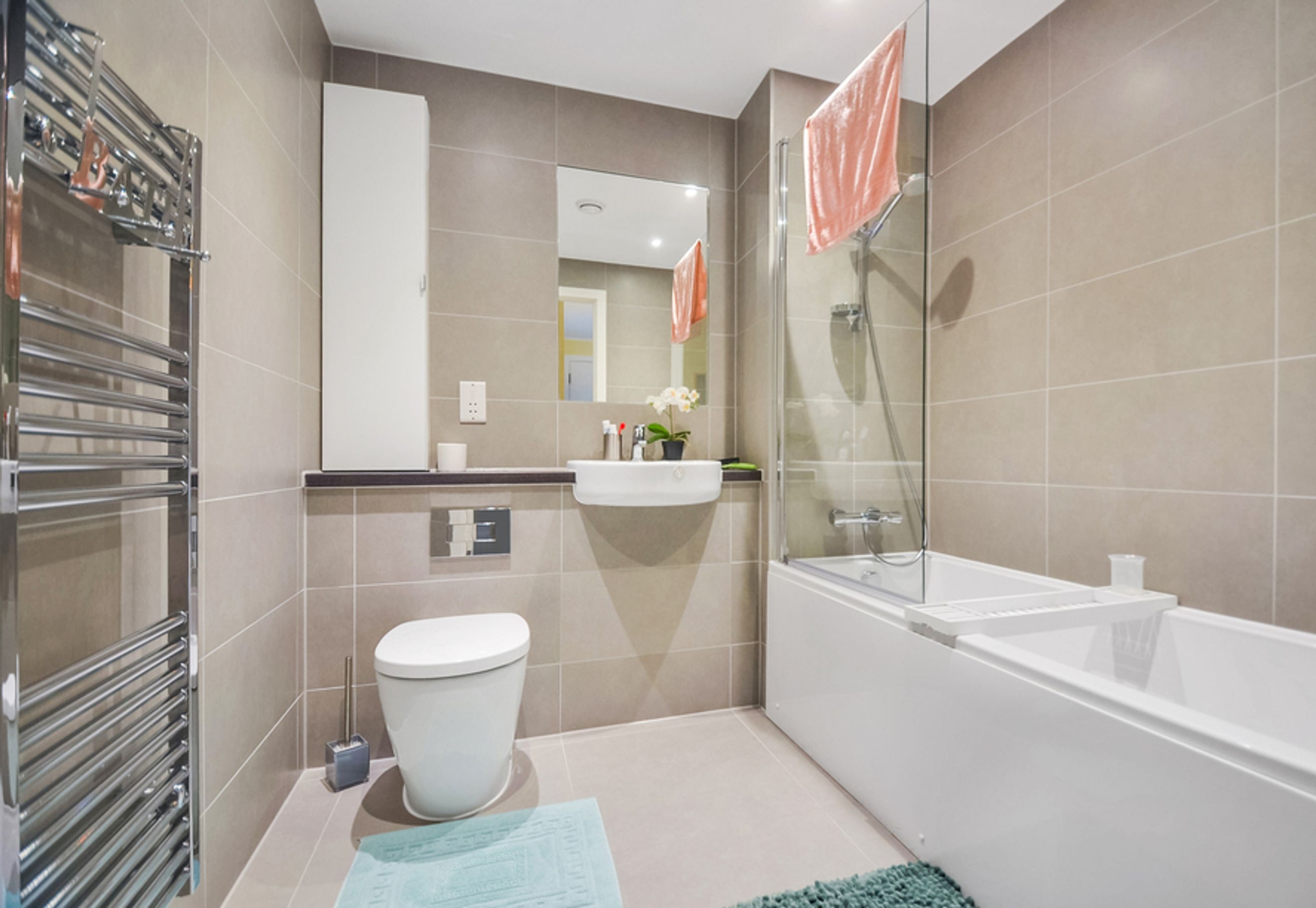 Property photo 18 of 27 for Galingale Court, Thames Reach