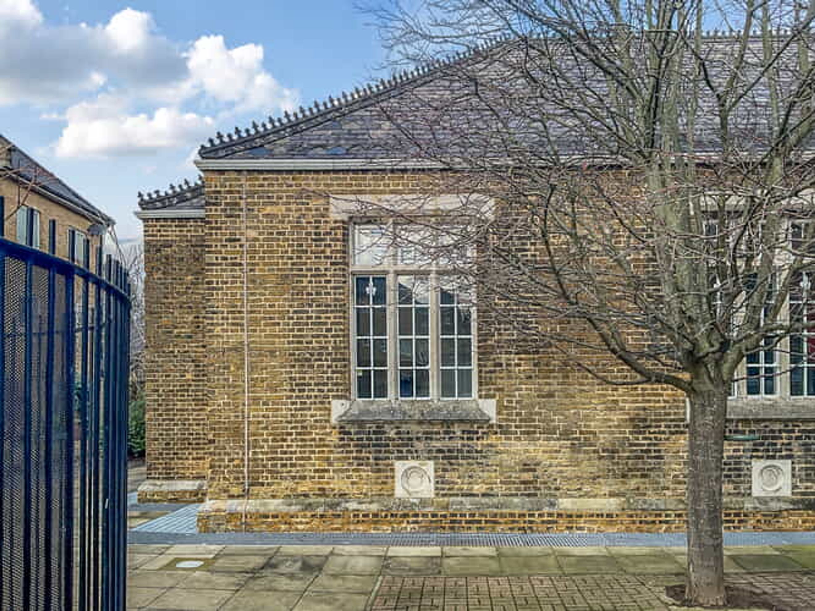 Property photo 18 of 20 for Old School Court, Drapers Road