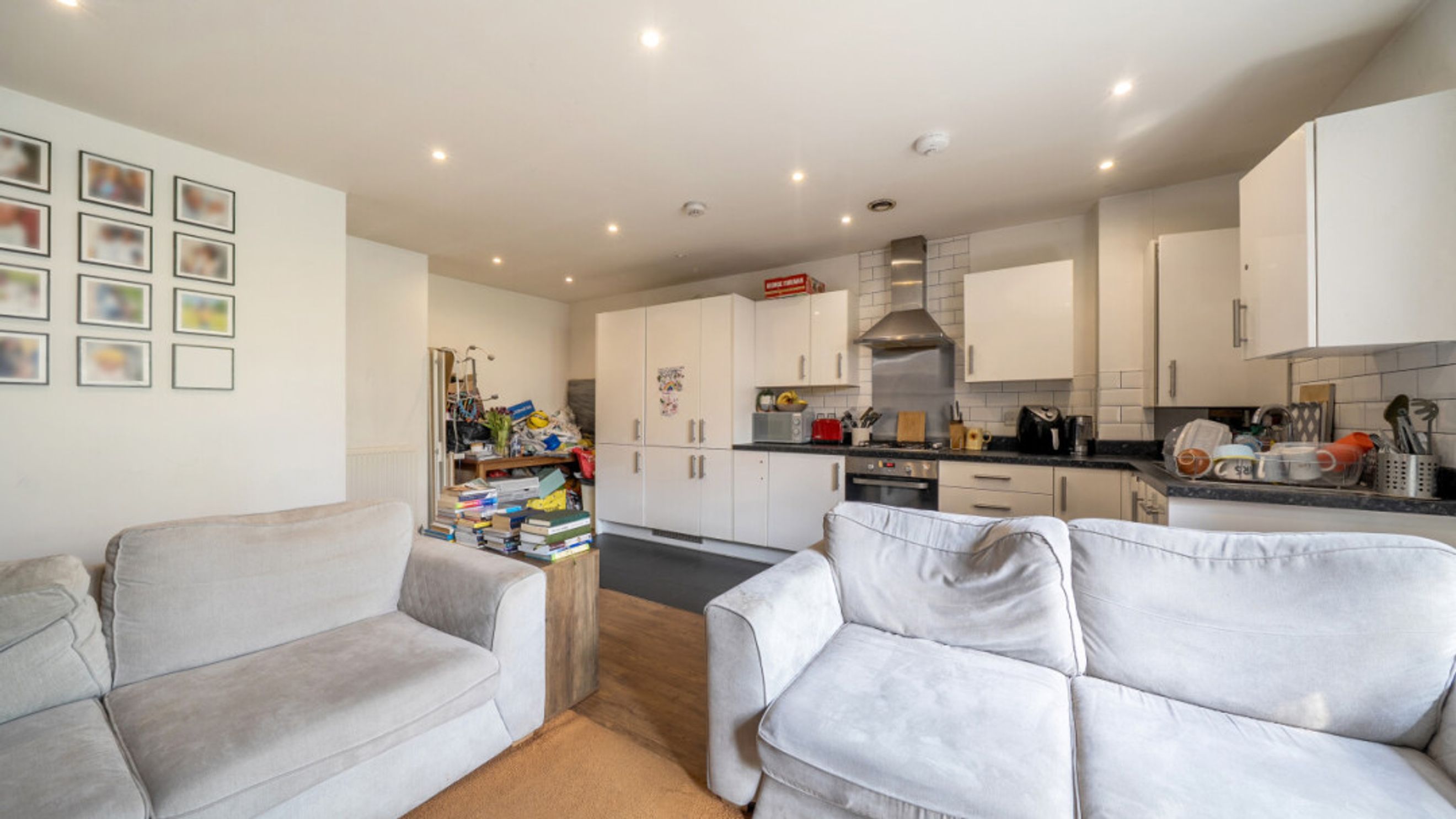 Property photo 6 of 32 for Carroll Court,  