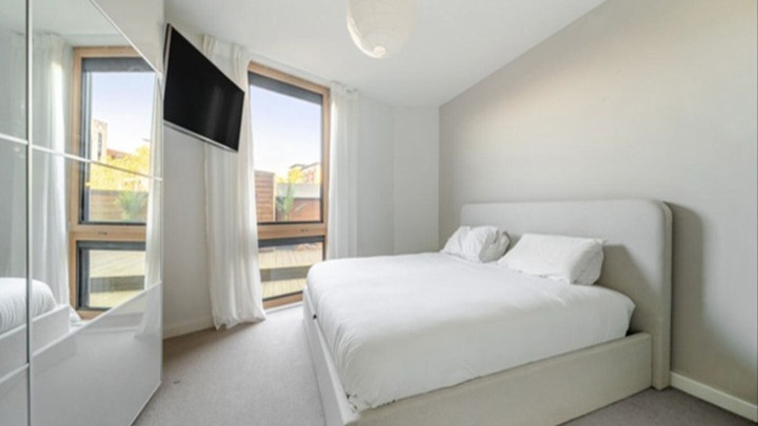 Property photo 6 of 17 for Varney Court, 10 St Mark's Square, Bromley, Kent - Ref DO2605111350,  