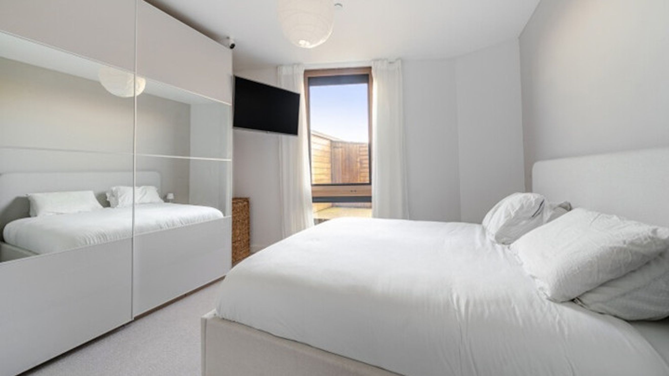 Property photo 7 of 17 for Varney Court, 10 St Mark's Square, Bromley, Kent - Ref DO2605111350,  