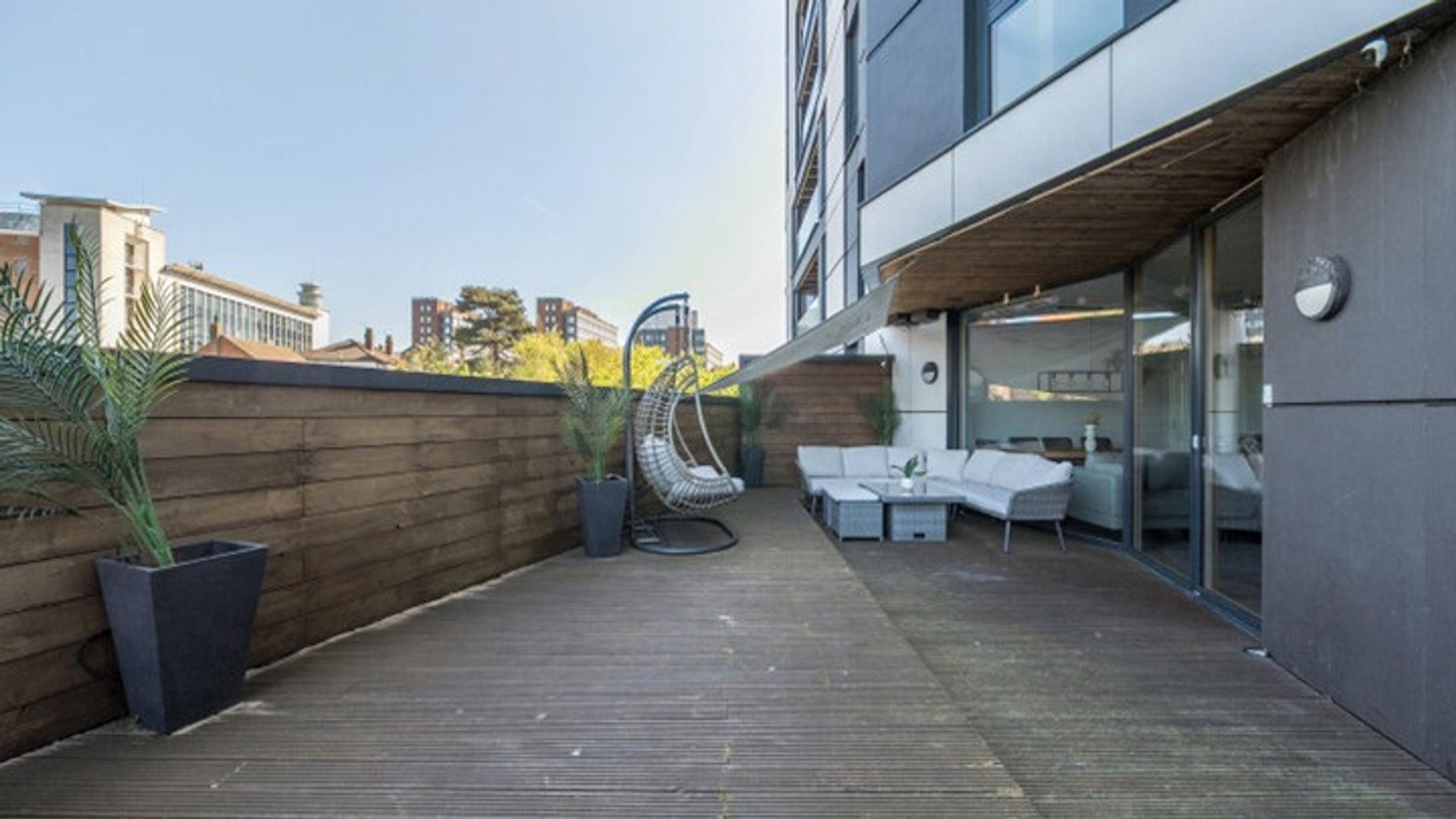 Property photo 16 of 17 for Varney Court, 10 St Mark's Square, Bromley, Kent - Ref DO2605111350,  