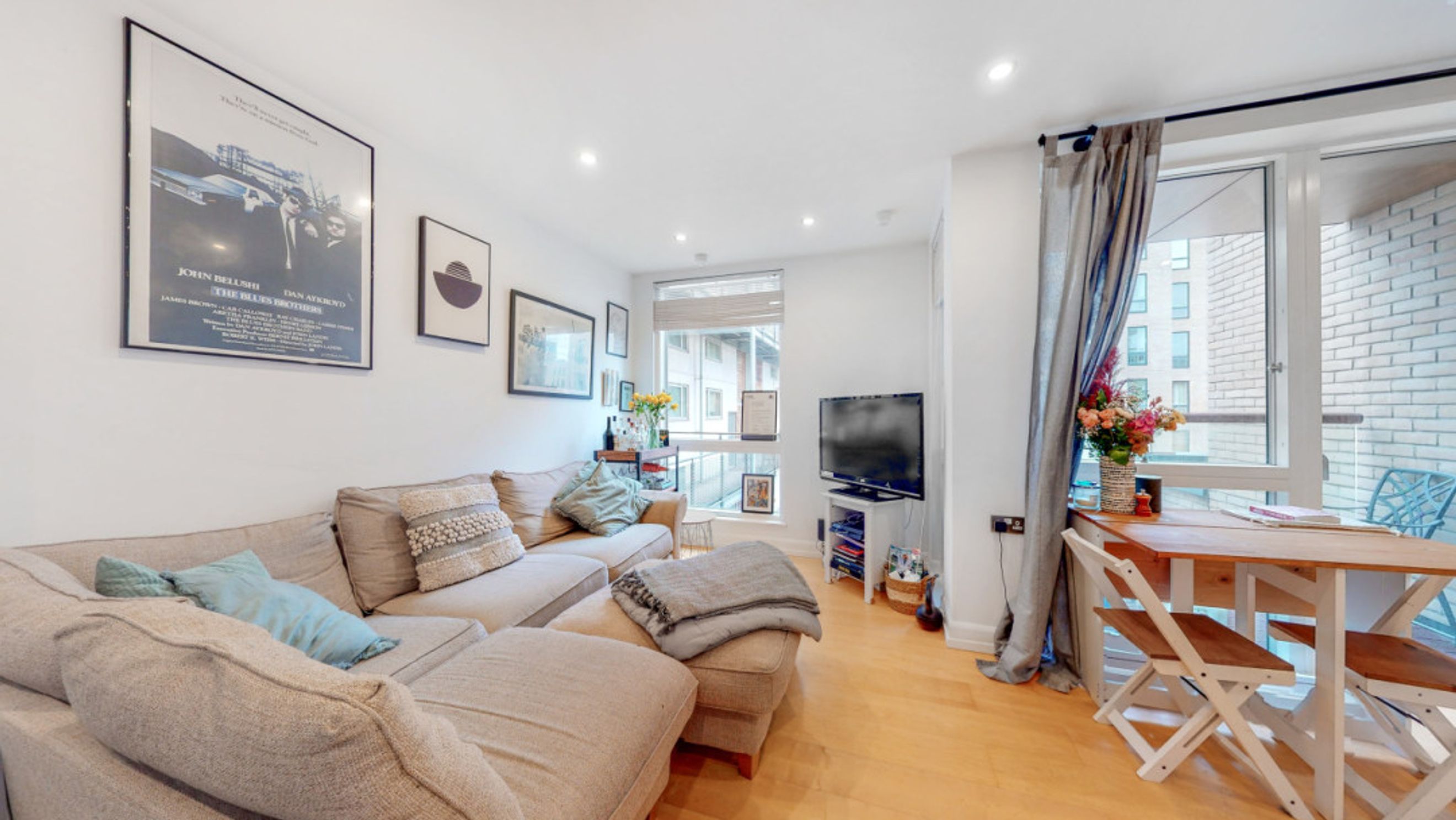 Property photo 1 of 28 for Commercial Wharf,  