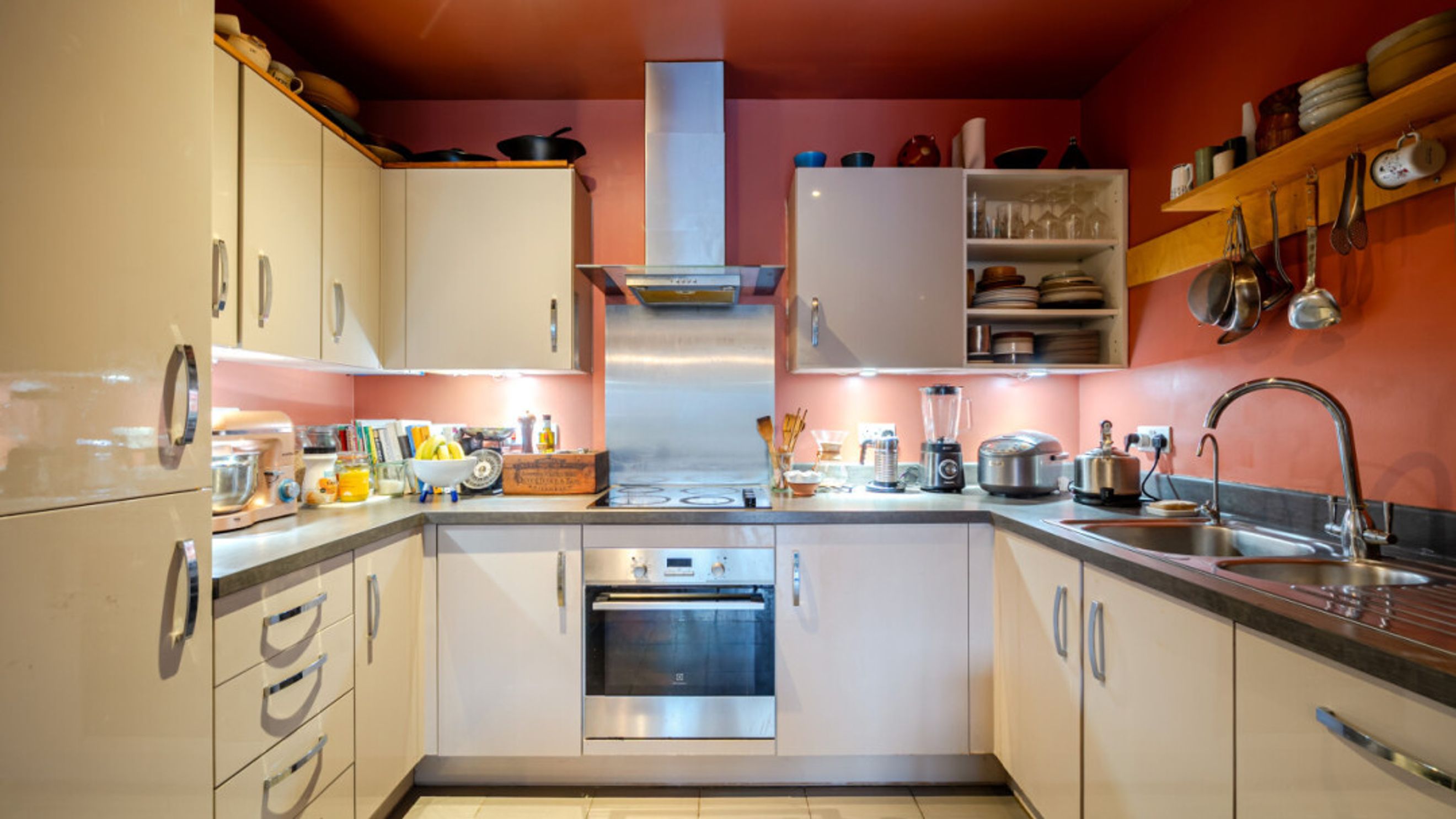Property photo 25 of 46 for Lace House,  