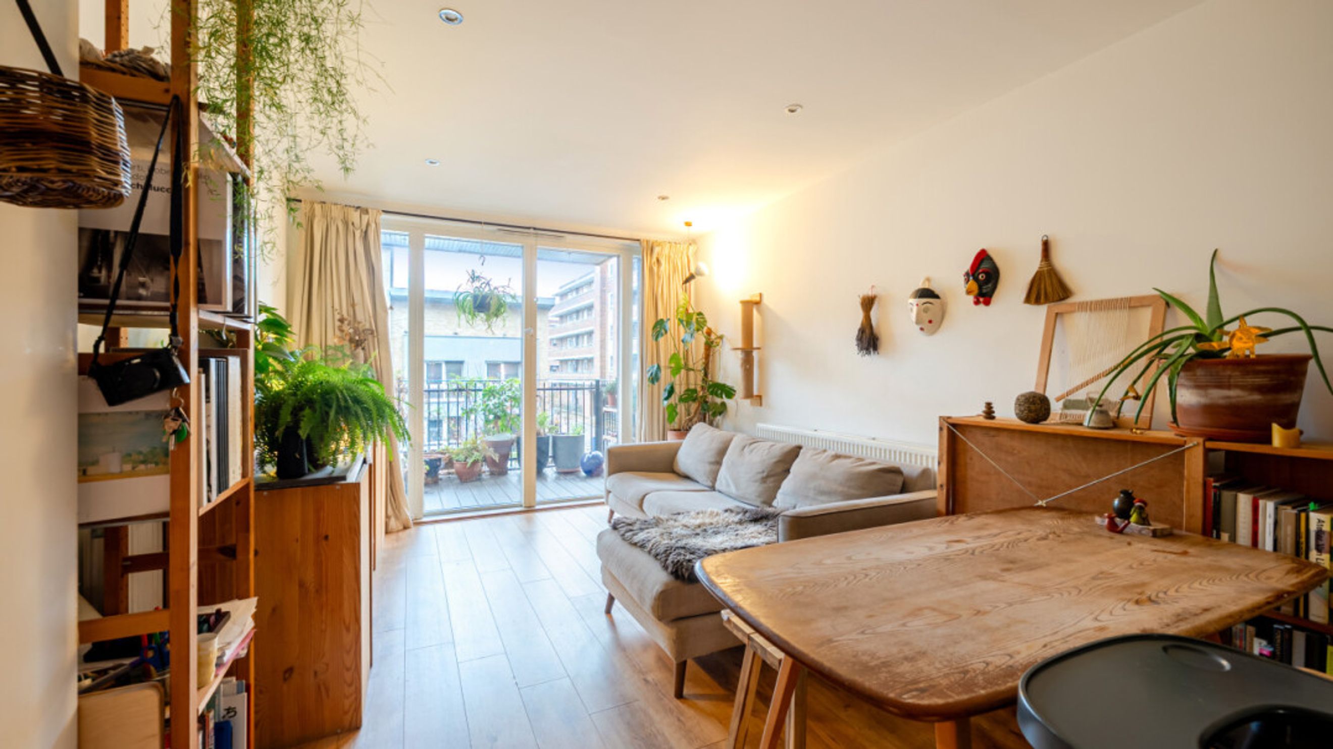 Property photo 3 of 46 for Lace House,  