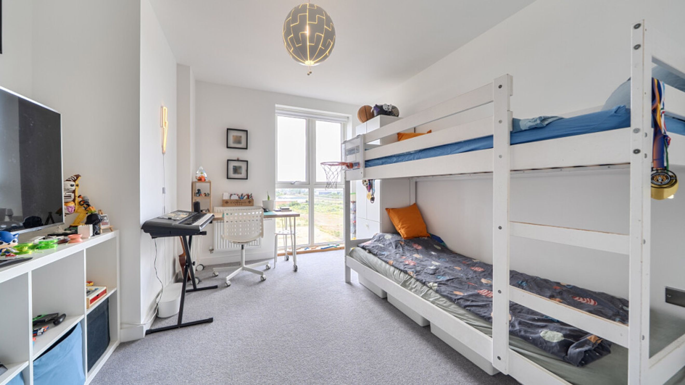 Property photo 20 of 56 for Crestline House, 6 Halewood Way, Rainham,  