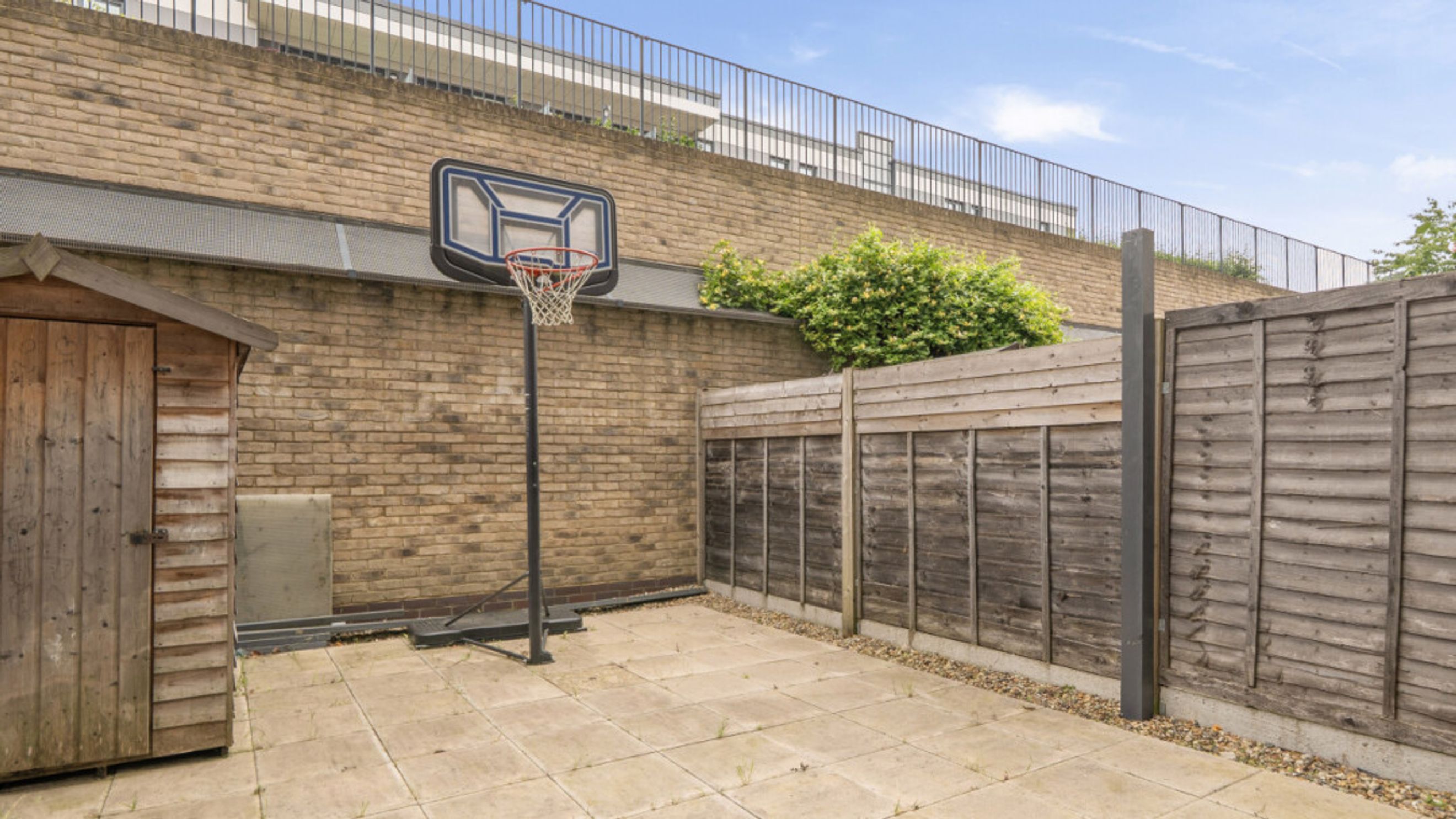Property photo 27 of 38 for Parade Gardens, Walthamstow,  