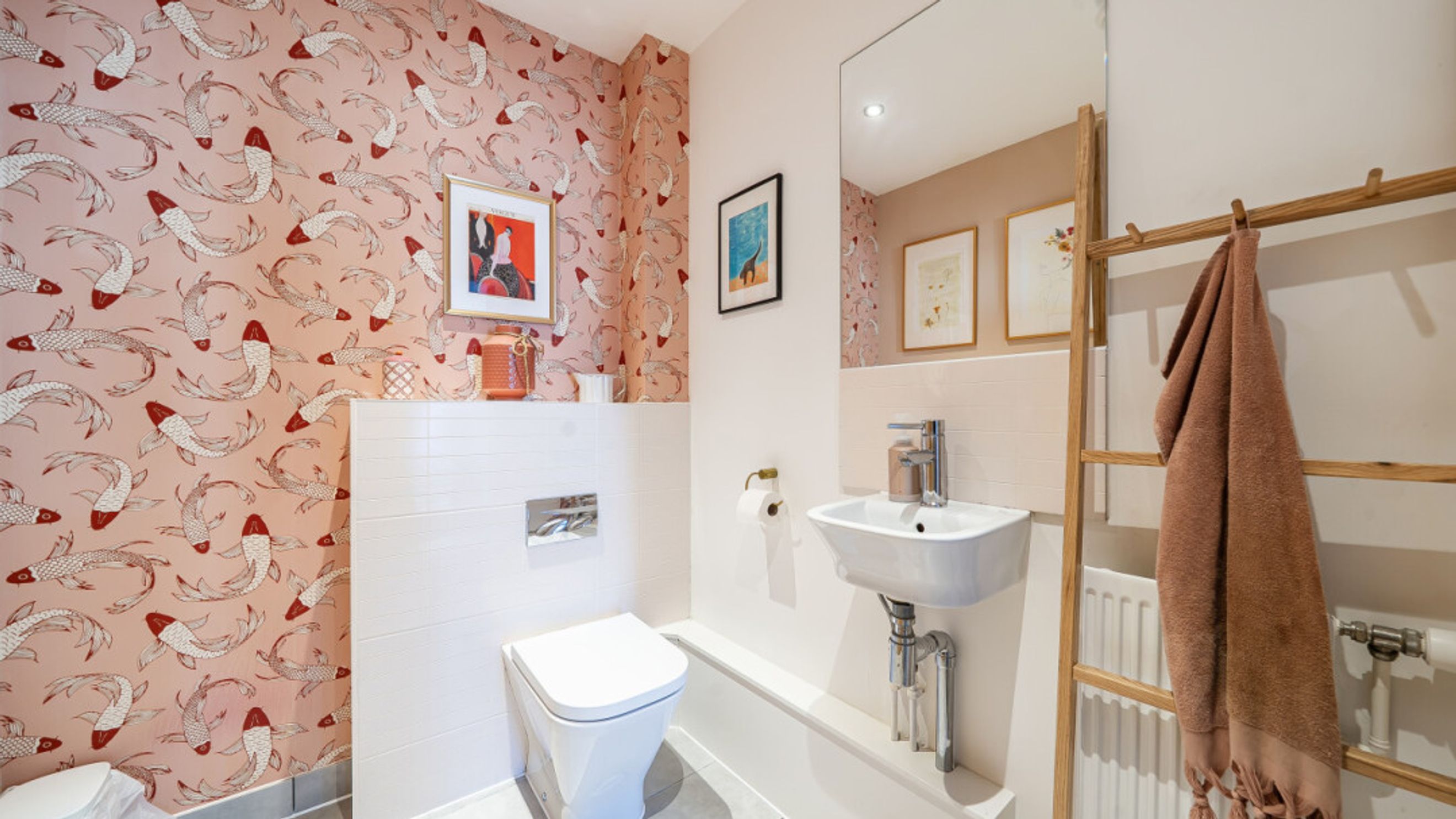 Property photo 7 of 36 for Parade Gardens, Chingford,  